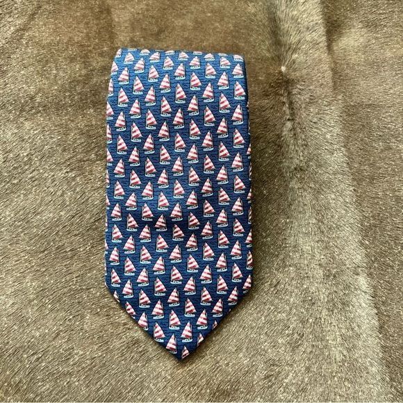 Vineyard Vines Vineyard Vines Silk American Flag Catboat Sailboat Patriotic Size ONE SIZE - 1 Thumbnail