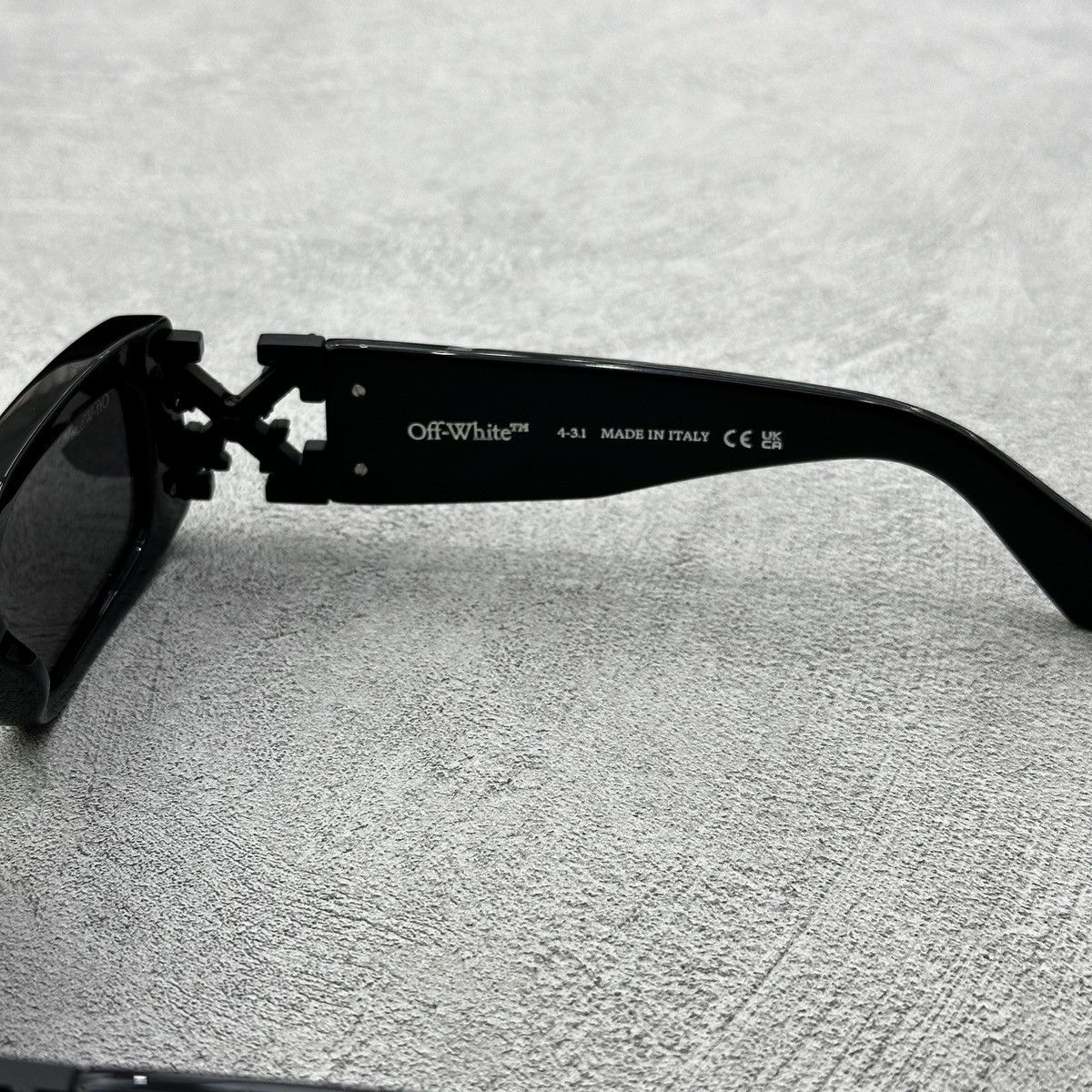 Off-White OFF WHITE ROMA SUNGLASSES Size ONE SIZE - 6 Thumbnail