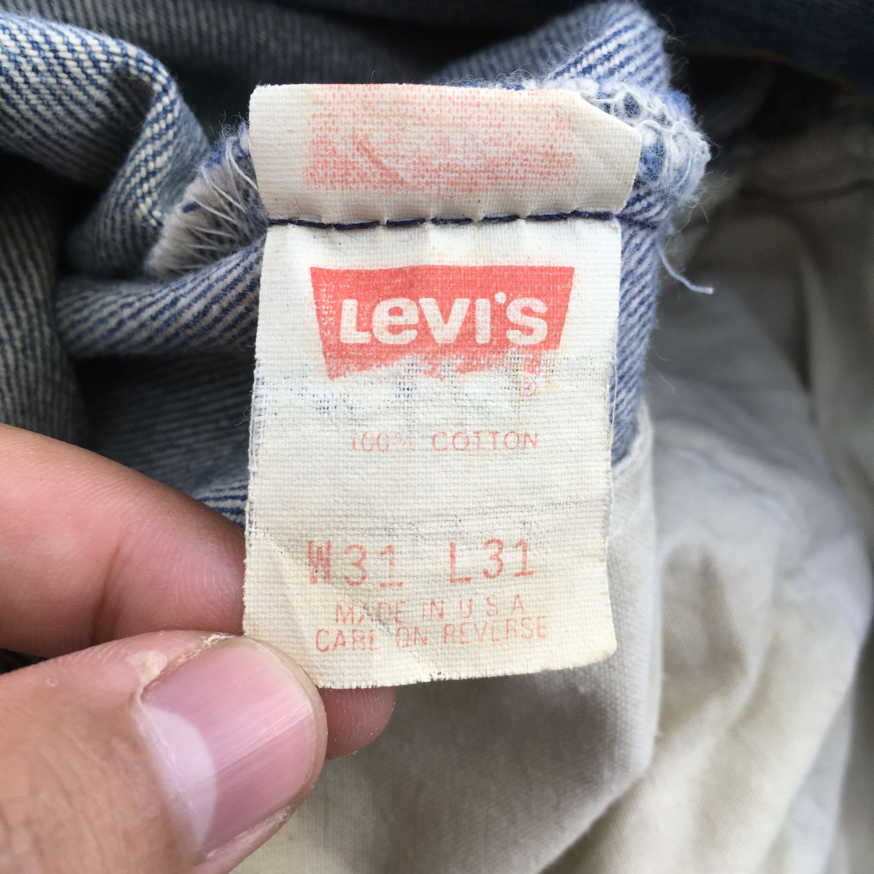 Levi's Size 28x27.5 Vintage 90s Levi's 501 Faded Blue Jeans S1419 Size US 28 / EU 44 - 13 Thumbnail