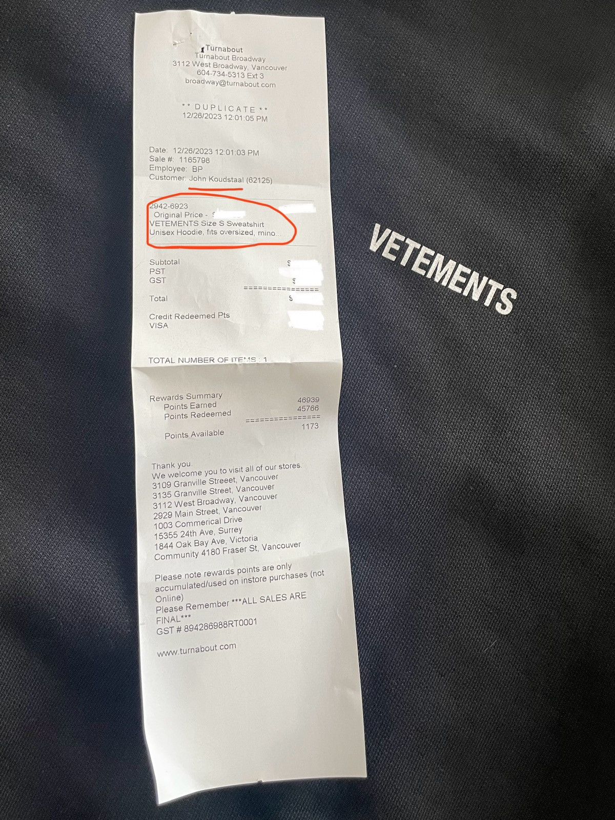 Vetements Vetements Oversized Hoodie Size US S / EU 44-46 / 1 - 8 Thumbnail