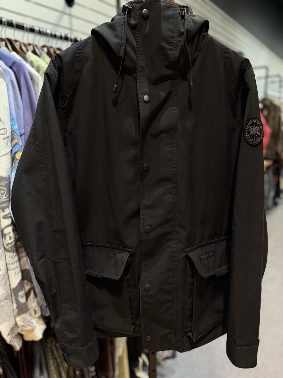 Canada Goose Canada Goose Lockeport Jacket Size Large 100% Authentic Size US L / EU 52-54 / 3 - 3 Thumbnail