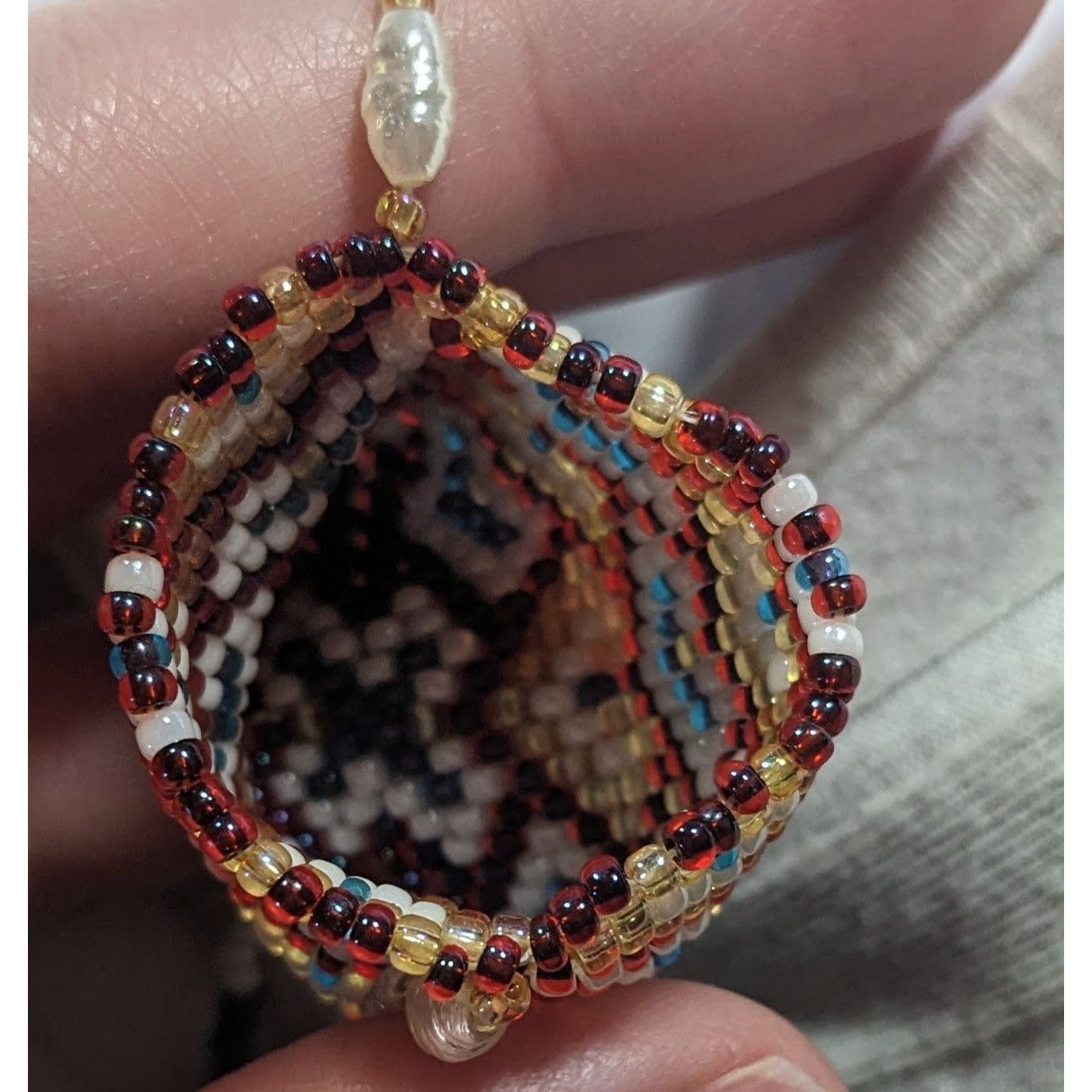 Other Hand Beaded Glass Amulet Bag Necklace With Heart Pattern Size ONE SIZE - 5 Thumbnail