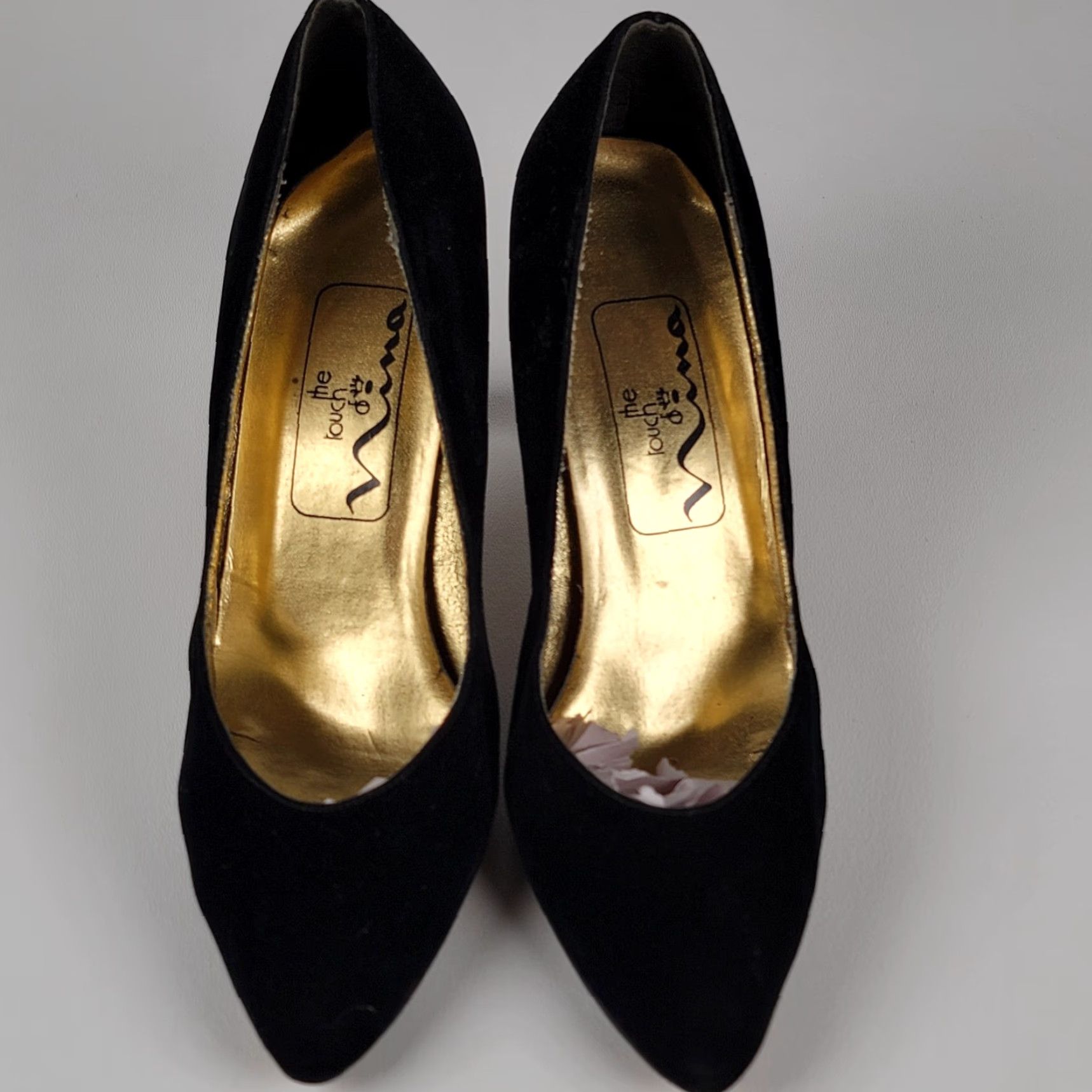 Vintage Nina Kitten Heels Black Velvet Women's Size 7 M Shoes Dressy Vintage Pump Pointed Toe Slip On Leather Modern 90s Wedding Size M / US 6-8 / IT 42-44 - 2 Thumbnail