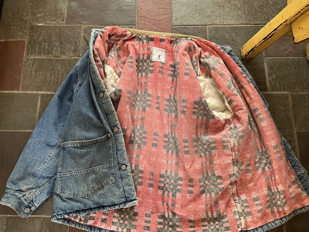 Levi's Vintage Clothing Embroidered Italy made Jean jacket with corduroy collar Size US L / EU 52-54 / 3 - 4 Thumbnail