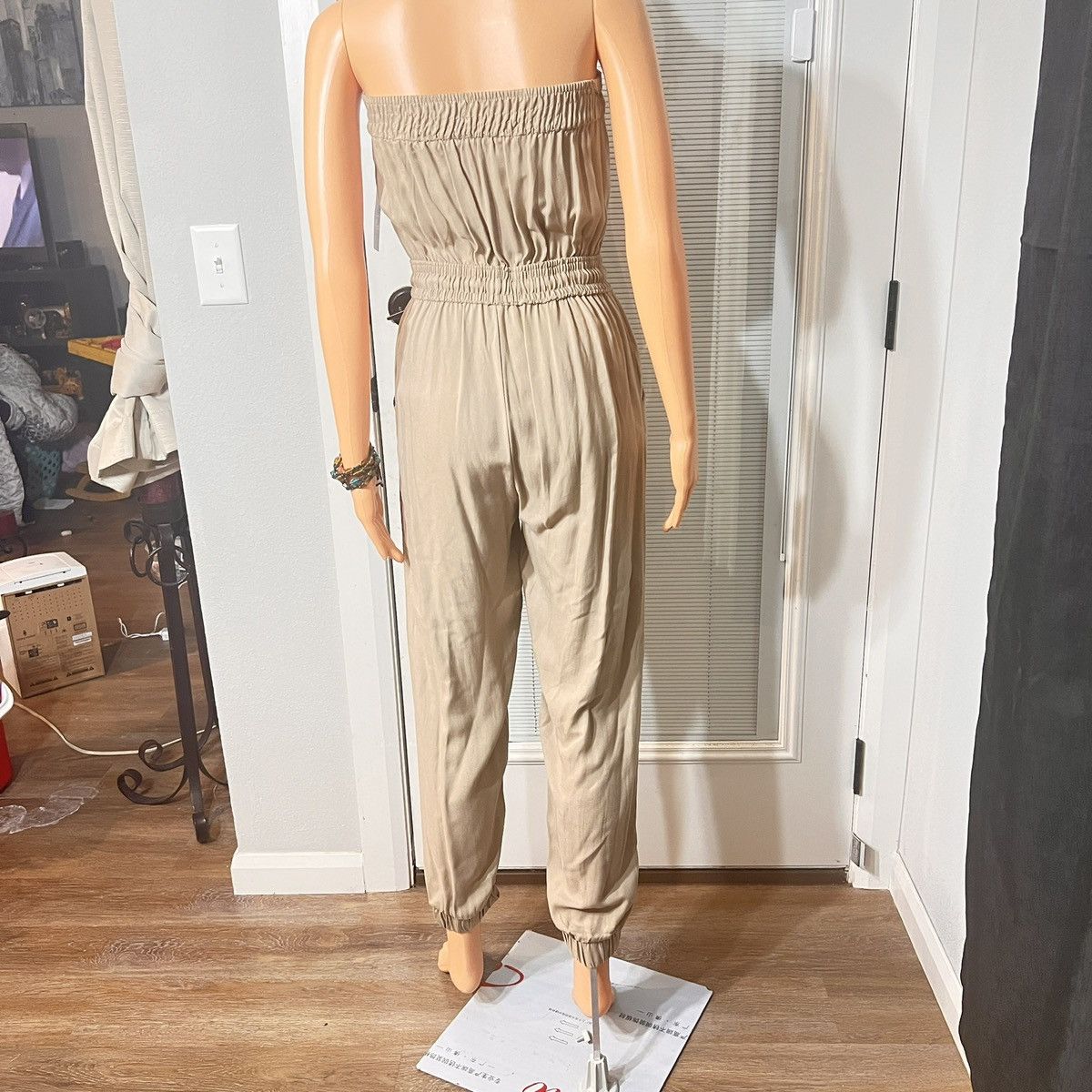Other NWT Women's Beige Casual Jumpsuit Size M / US 6-8 / IT 42-44 - 2 Thumbnail