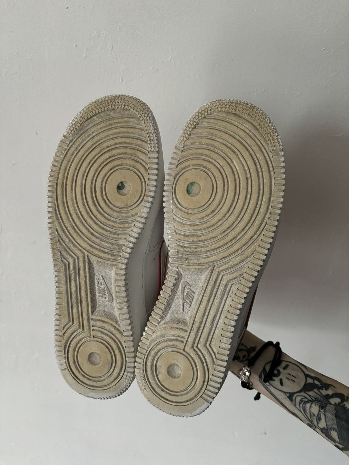 Nike × Vintage Wmns Air Force 1'07 SE 'NSW' Size US 8 / IT 38 - 5 Thumbnail