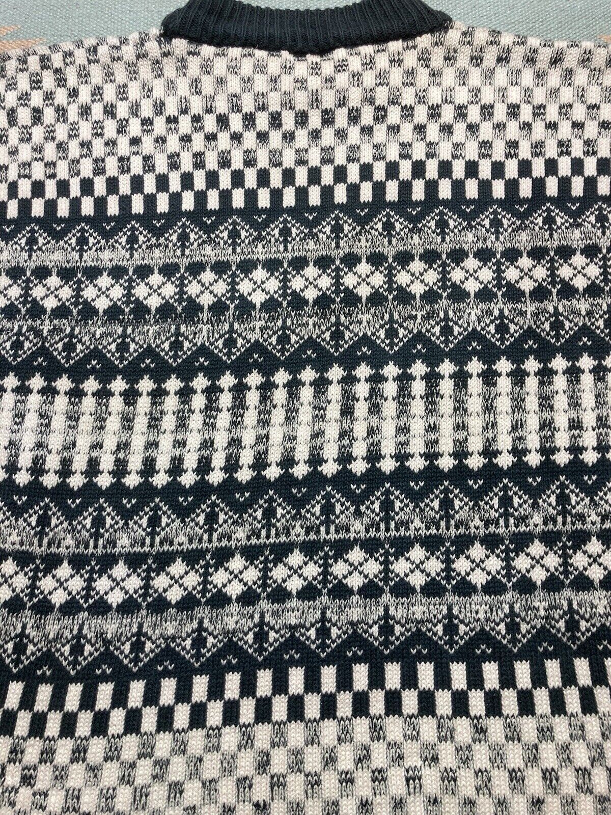 Vintage VTG sweater ramie knit heavyweight checker argyle snow XL Size US XL / EU 56 / 4 - 7 Thumbnail
