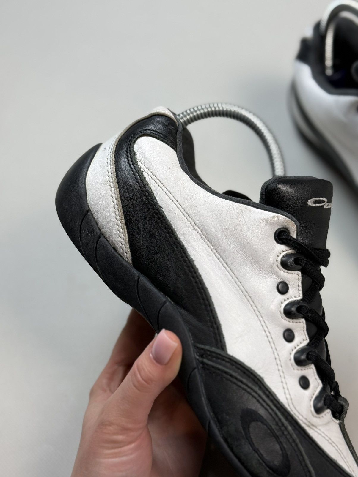 Oakley Archive 00s Oakley Leather Low Top Racing Sneakers Shoes Size US 8.5 / IT 38.5 - 6 Thumbnail