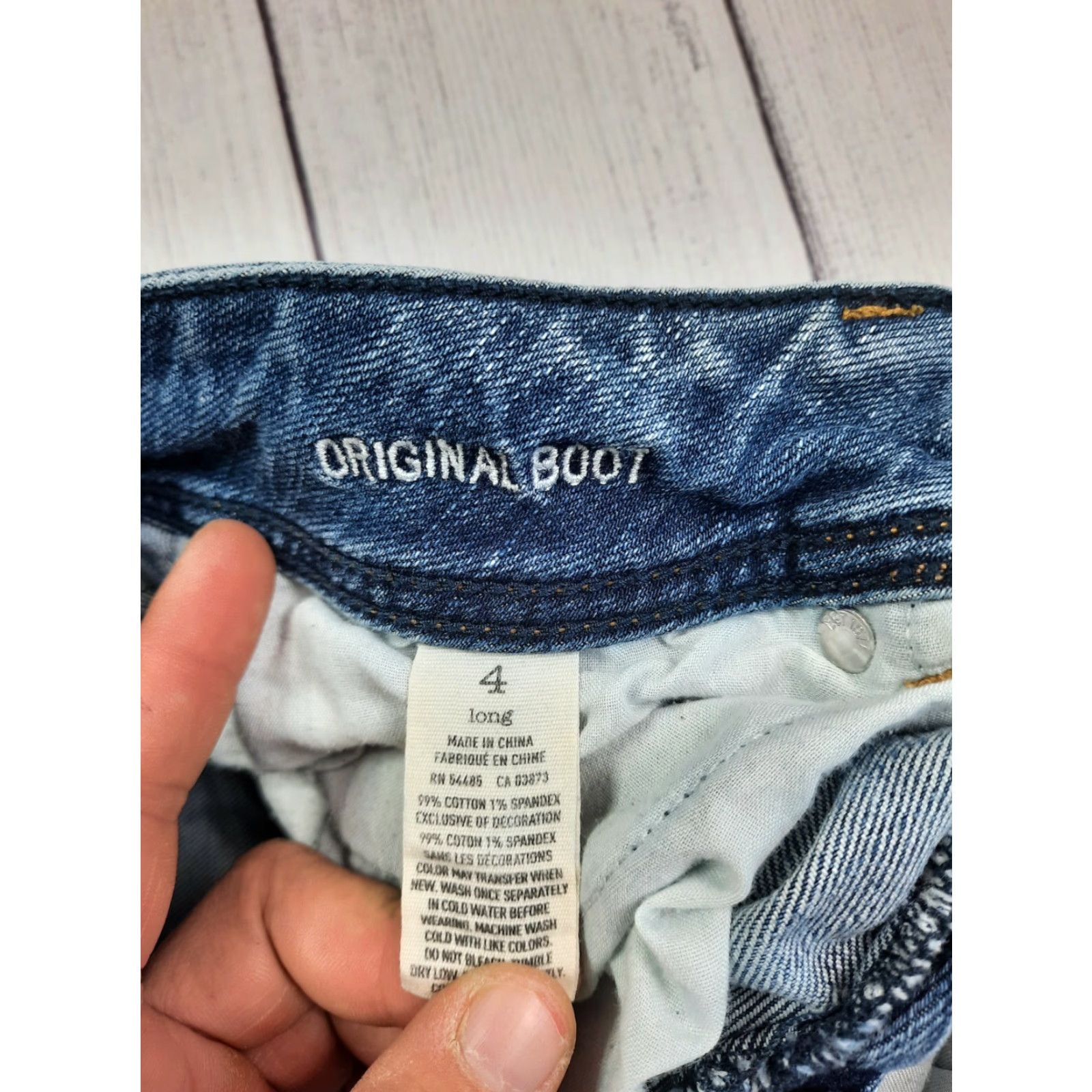 American Eagle Outfitters VINTAGE AMERICAN EAGLE Women's Jeans Bootcut Capri 4 Blue Denim Stretch Pockets Zipper Closure Size 27" / US 4 / IT 40 - 6 Thumbnail