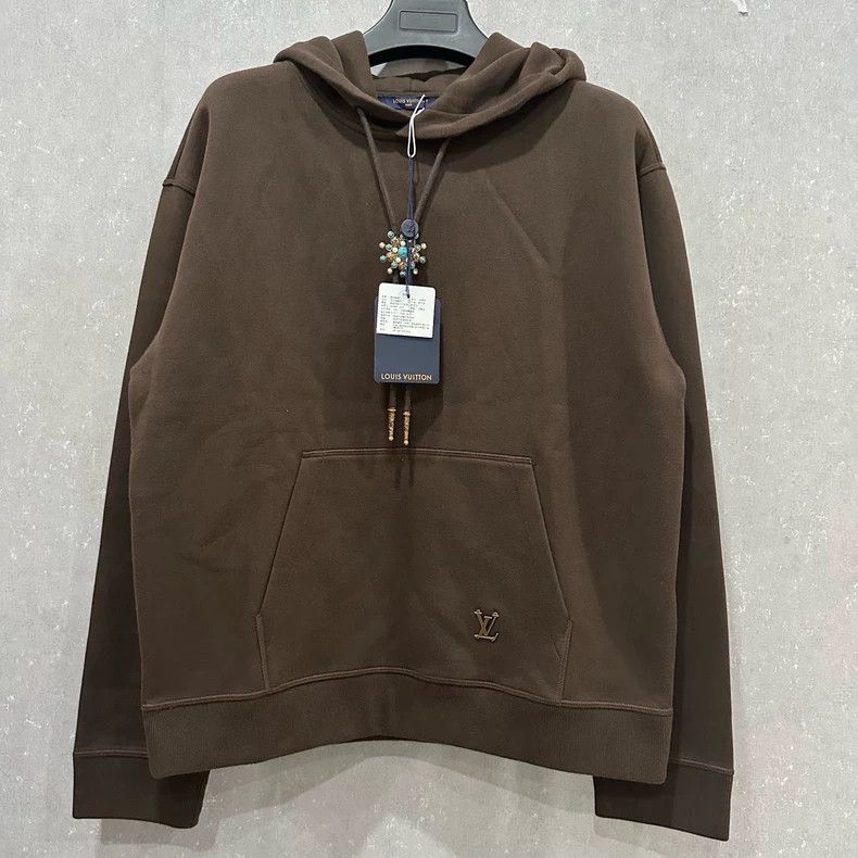 Louis Vuitton Louis Vuitton Three-flower Hardware Logo Hoodie Size US L / EU 52-54 / 3 - 1 Thumbnail