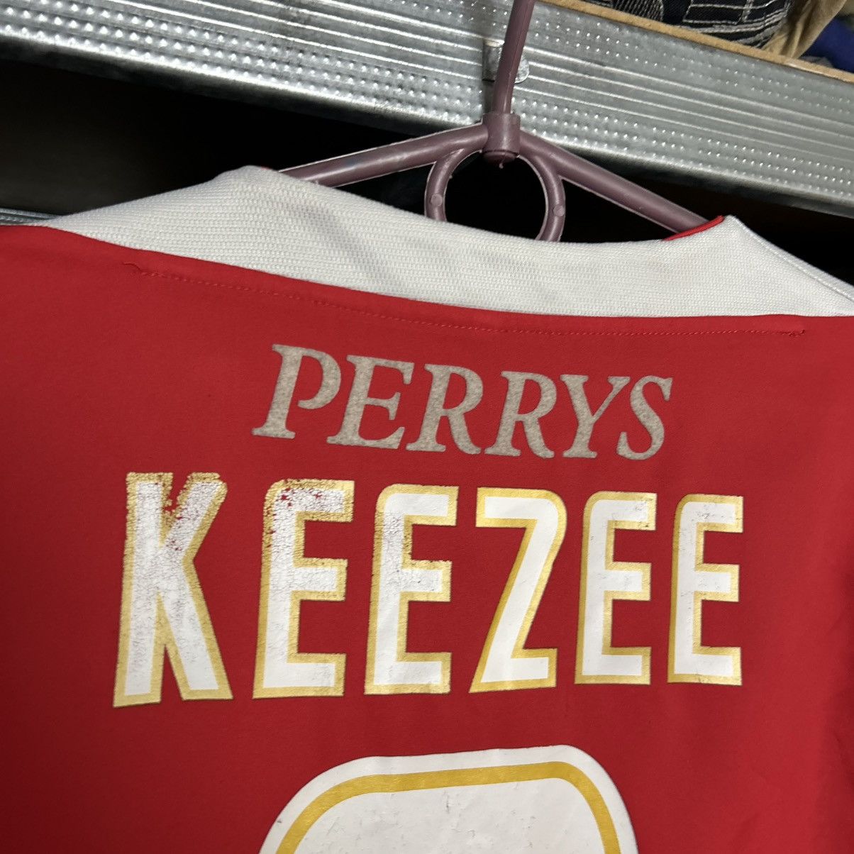 Vintage Vintage Jako FC Barnsley 9 Keezee soccer jersey Size US XS / EU 42 / 0 - 12 Thumbnail