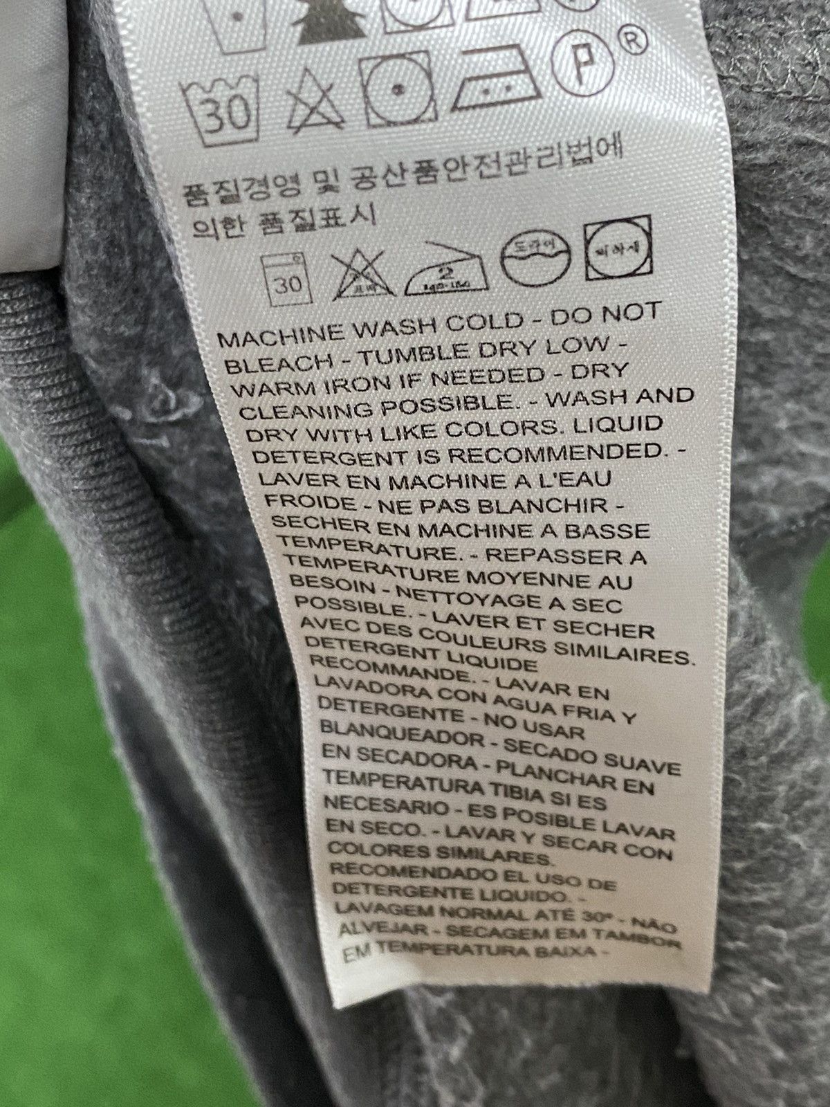 Levi's × Vintage Vintage Levi’s plain sweatshirt Size US M / EU 48-50 / 2 - 18 Thumbnail