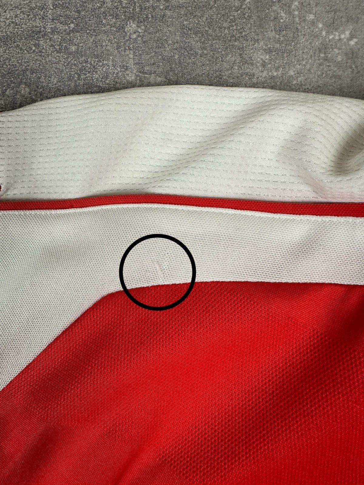 Puma Puma Arsenal Home 2015/16 Soccer Jersey Size US XL / EU 56 / 4 - 12 Thumbnail