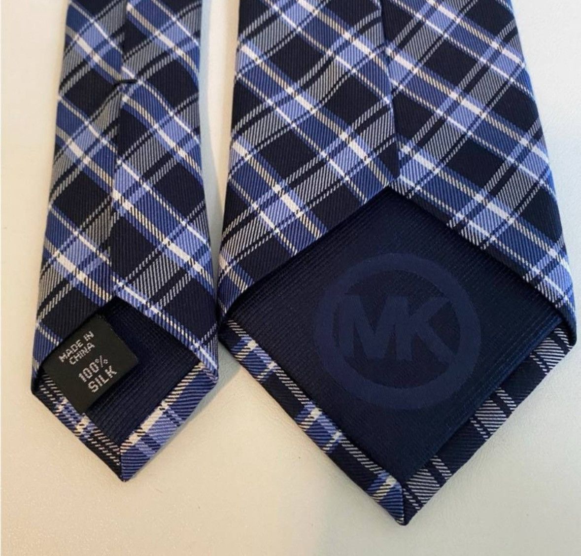 Michael Kors Michael Kors Blue Plaid 100% Silk Men's Tie Size ONE SIZE - 4 Thumbnail