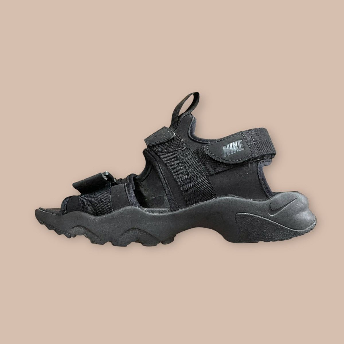 Nike Nike Canyon Sandal ‘Triple Black’ Size US 5.5 / EU 38 - 16 Thumbnail