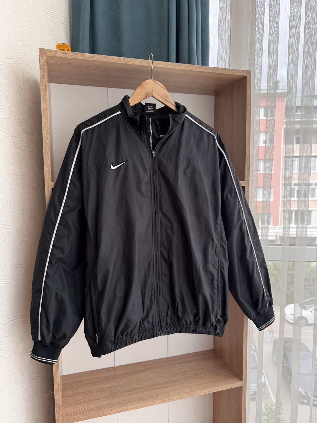 Nike × Vintage Vintage Nike Streetwear Nylon Zip TrackJacket Size US S / EU 44-46 / 1 - 4 Thumbnail
