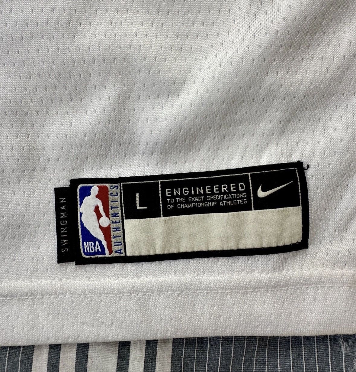 Nike Luka Doncic Jersey Size US S / EU 44-46 / 1 - 3 Thumbnail