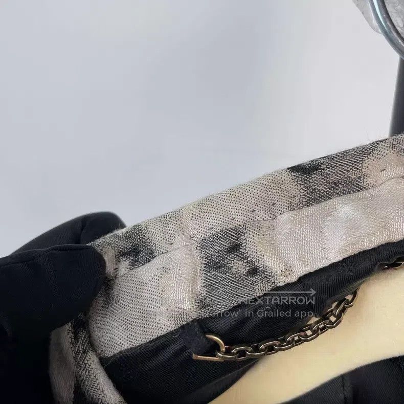 Louis Vuitton Louis Vuitton Show style smudged flower blazer Size 50R - 3 Thumbnail