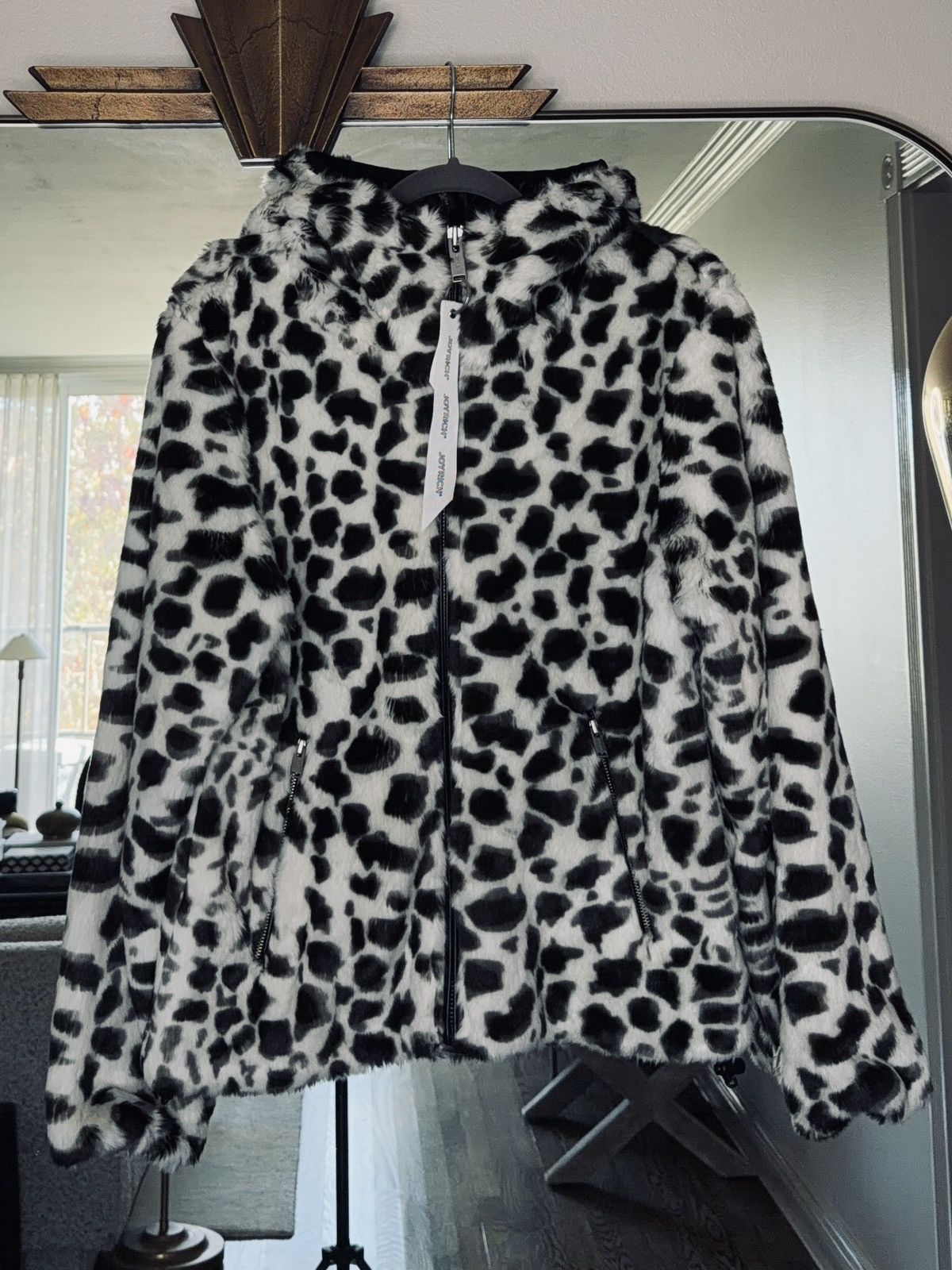 Joyrich Joyrich Snow Leopard Faux Fur Hooded Bomber Size US M / EU 48-50 / 2 - 1 Thumbnail