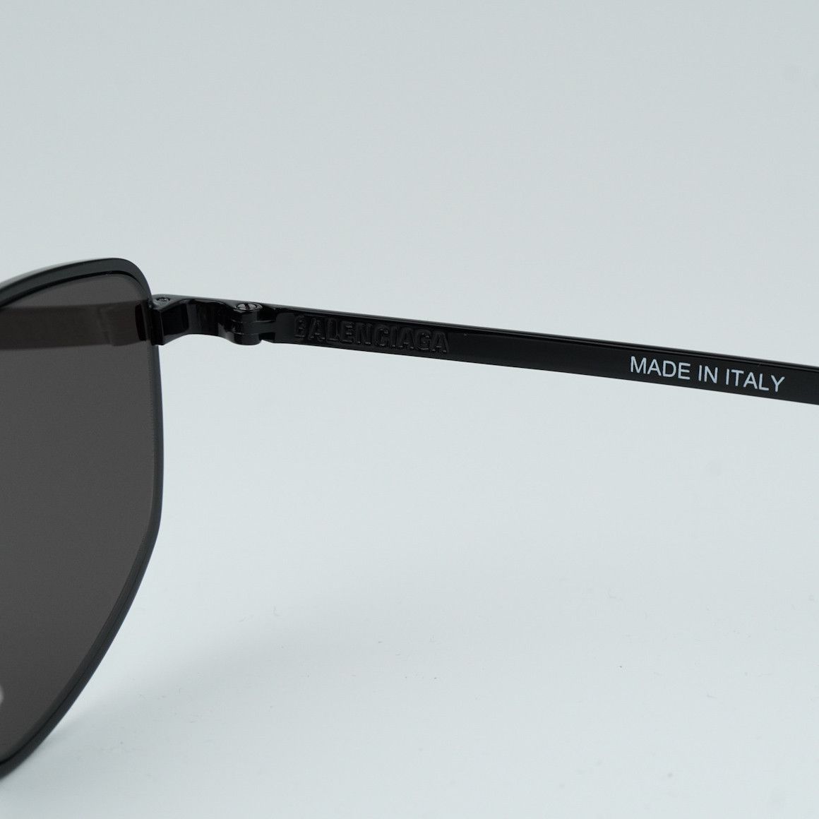 Balenciaga NEW Balenciaga BB0277S 001 Geometric Unisex Sunglasses Size ONE SIZE - 8 Thumbnail