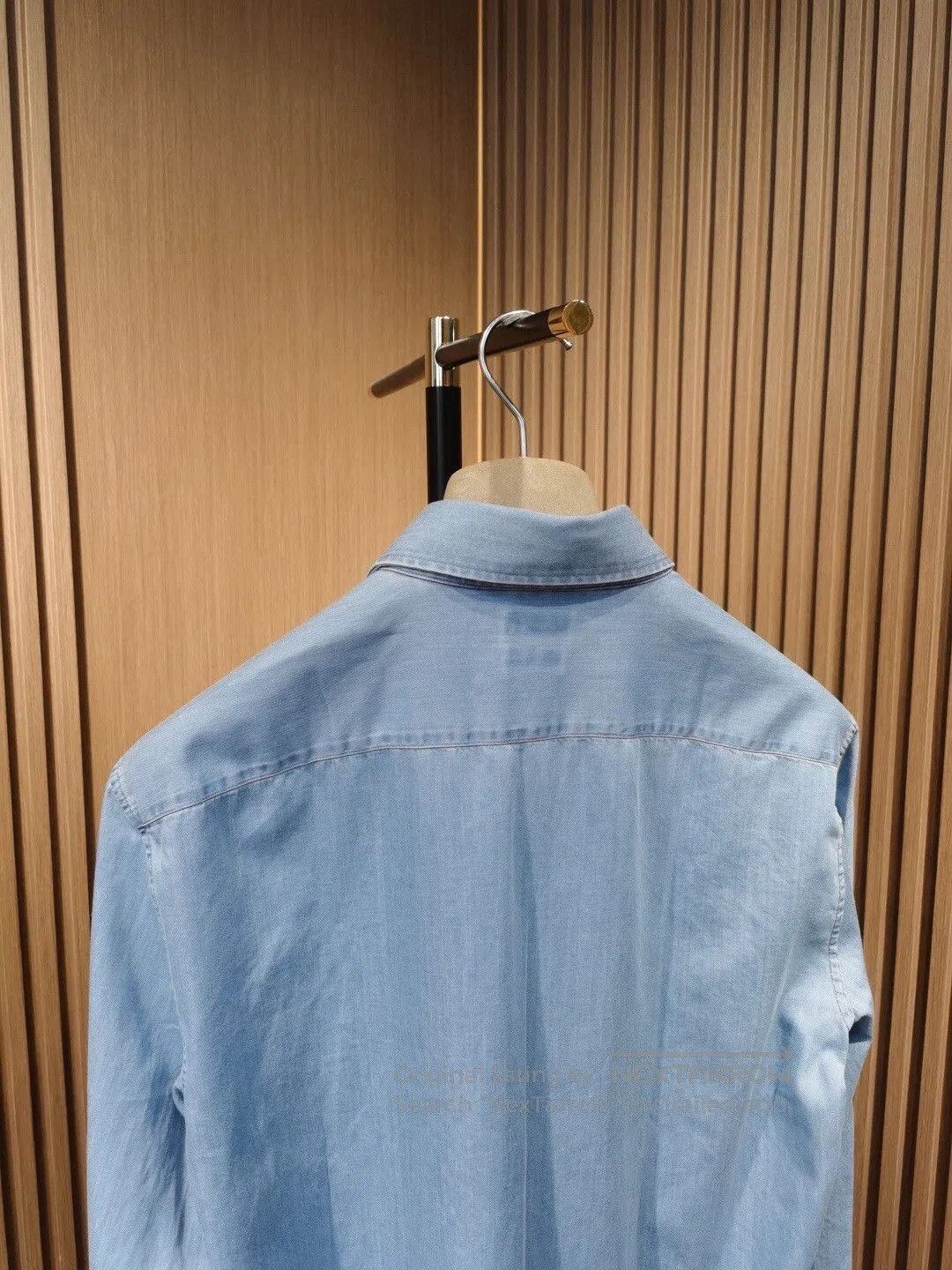 Brunello Cucinelli Brunello Cucinelli Denim Shirt for Fall/Winter. Size US M / EU 48-50 / 2 - 4 Thumbnail