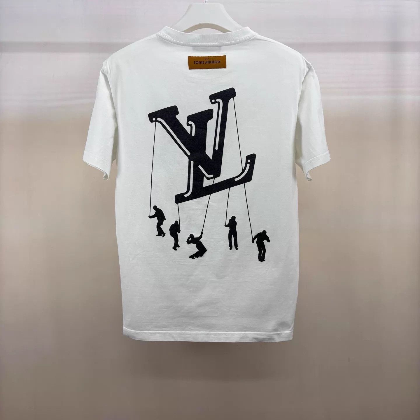Louis Vuitton Louis Vuitton Paratrooper Print Short Sleeve L New Size L / US 10 / IT 46 - 2 Thumbnail