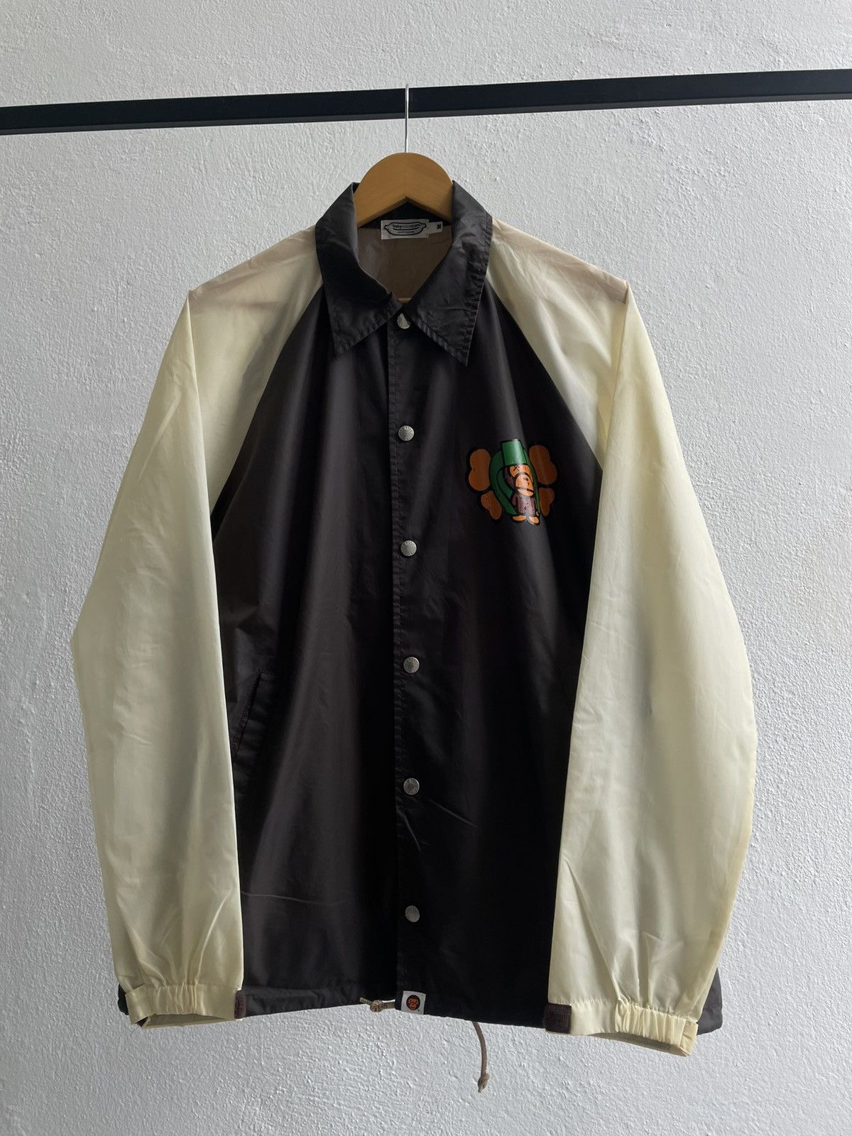 Bape Vintage 00's Bape x Kaws Baby Milo Coaches Jacket Size US M / EU 48-50 / 2 - 1 Thumbnail
