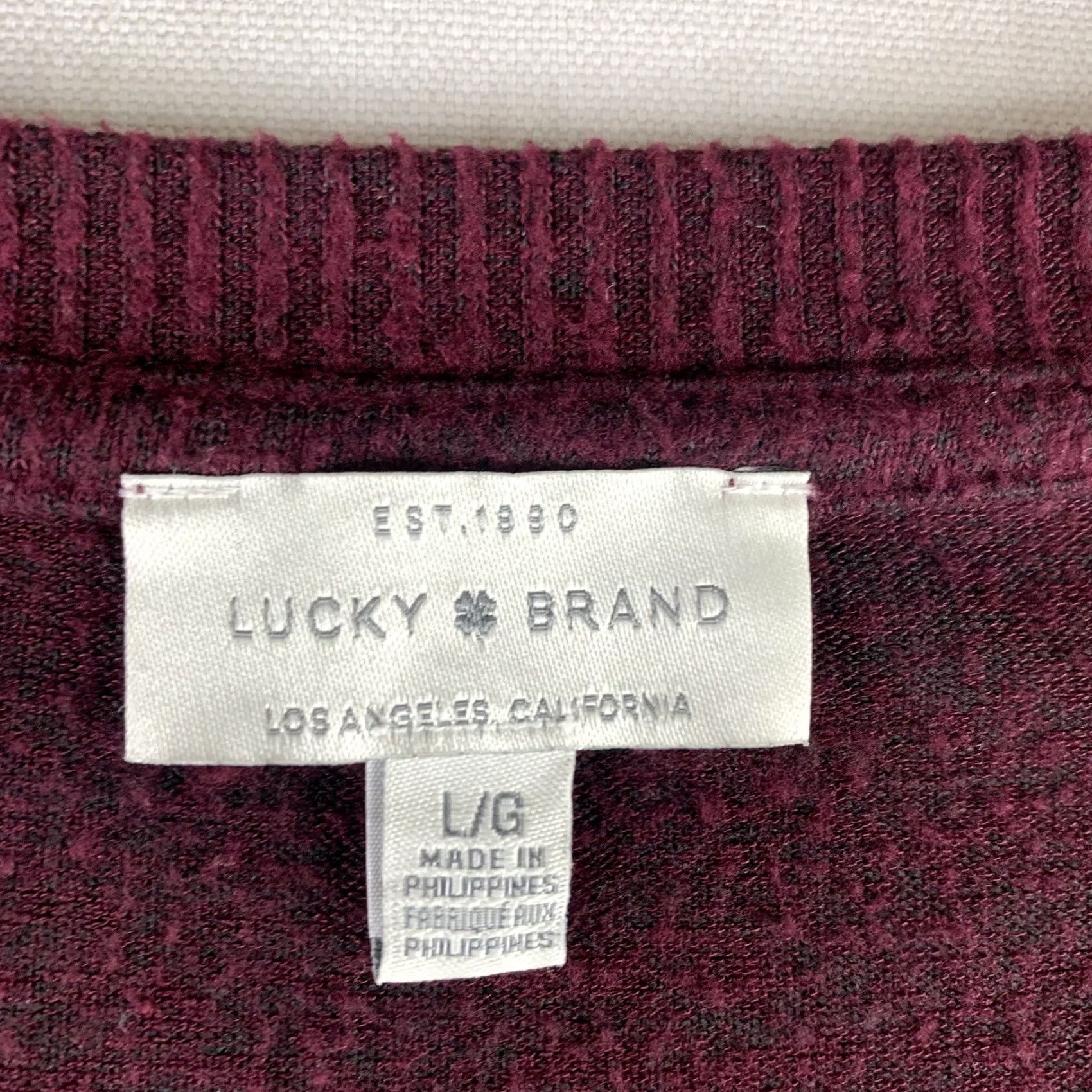 Lucky Brand LUCKY BRAND Sweater V-NECK LONGSLEEVE BURGUNDY MENS LARGE PILLING Size US L / EU 52-54 / 3 - 3 Thumbnail