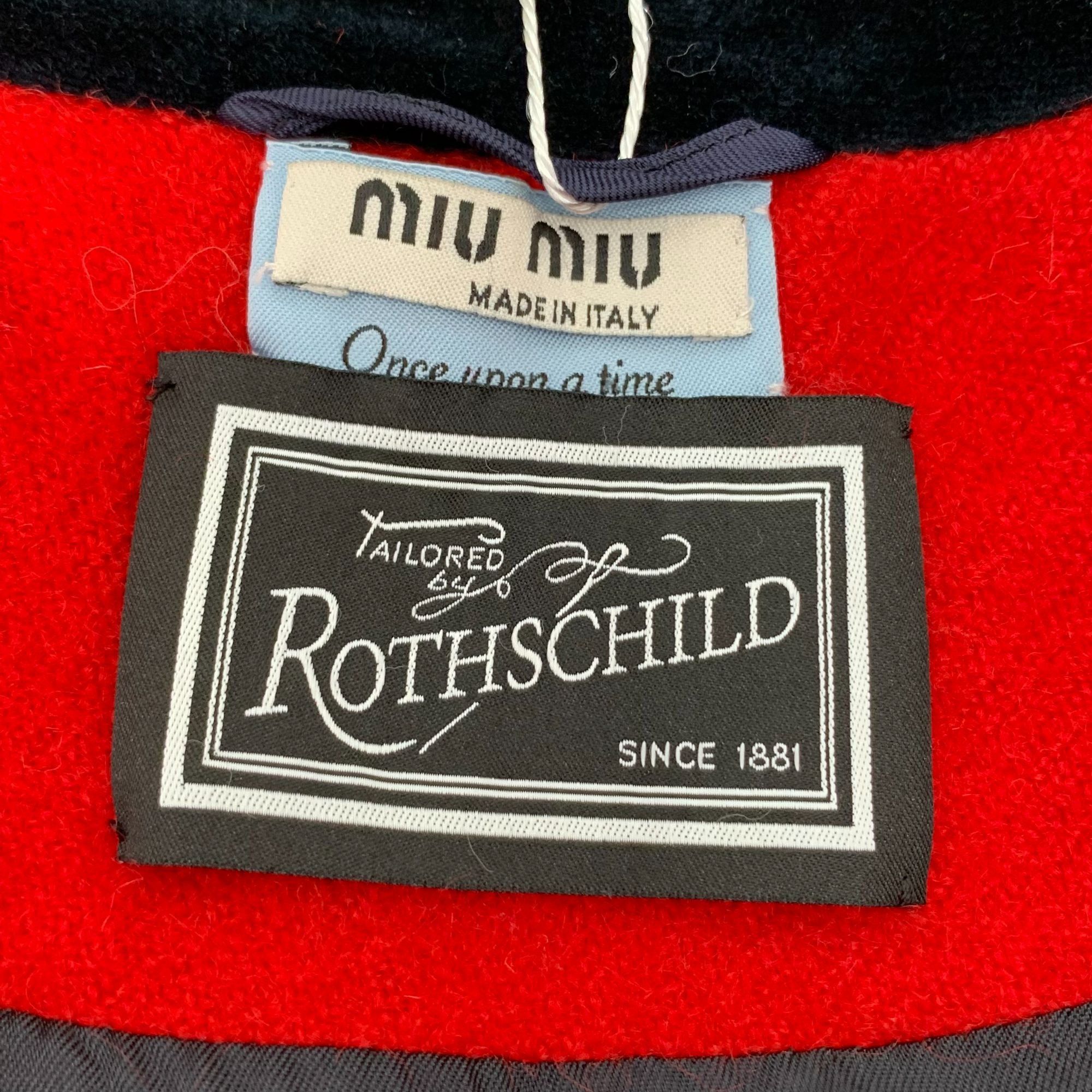 Miu Miu Miu Miu Red Wool Double-Breasted Coat with Doll Collar (Size Size M / US 6-8 / IT 42-44 - 2 Thumbnail