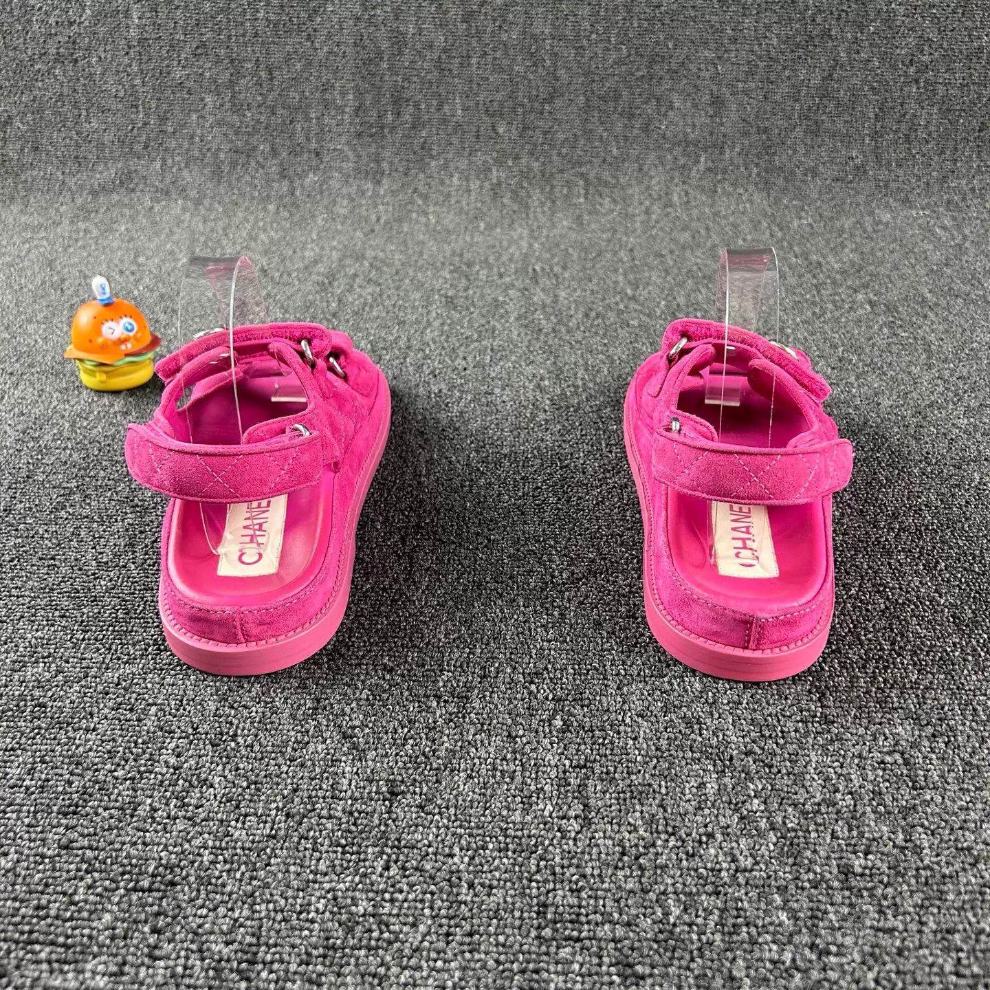 Chanel Chanel pink colorblock sandals 38 Size US 7.5 / IT 37.5 - 5 Thumbnail