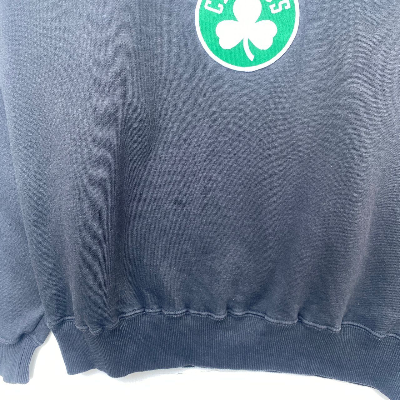 NBA × Vintage VINTAGE BOSTON CELTICS SWEATSHIRT XL PULLOVER Size US XL / EU 56 / 4 - 8 Thumbnail