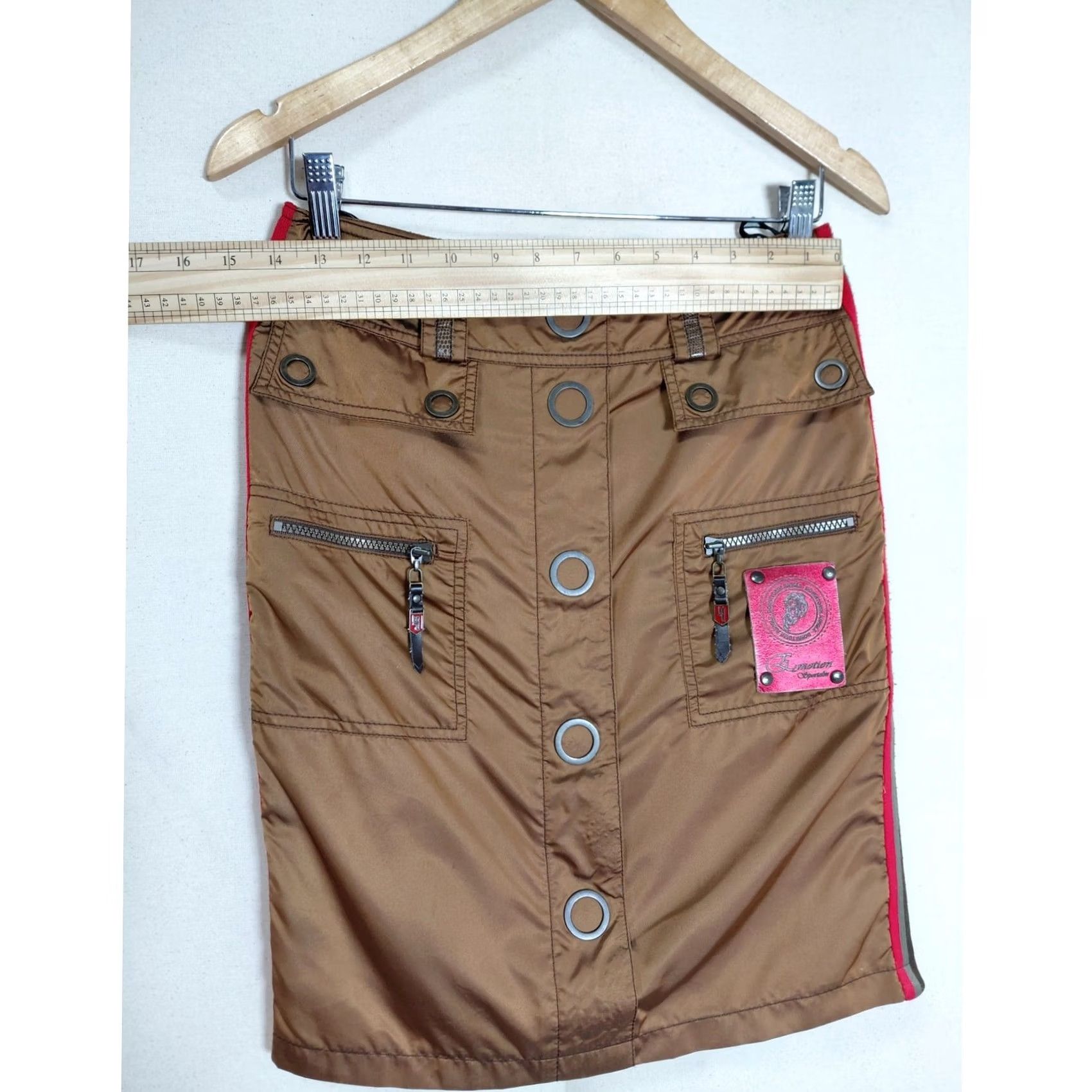Vintage NWT SPORTALM KITZBUHEL Skirt Women EU34 Brown Pockets Knee Length A-Line Solid Button Zipper Casual Travel Austria"} Size 24" / US 00 / IT 34 - 7 Thumbnail