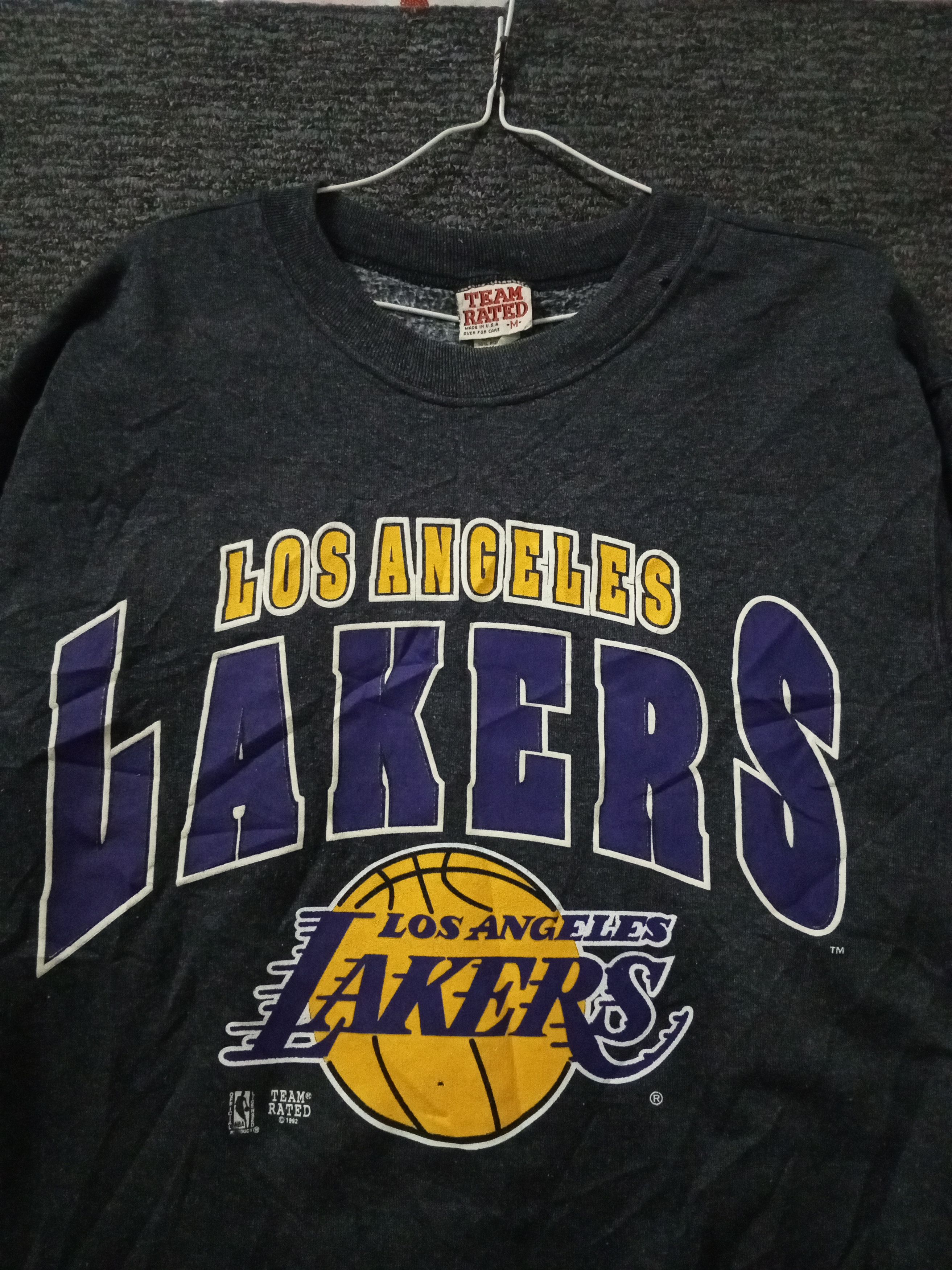 NBA VTG 1992 LAKERS TEAM RATED RARE Size US L / EU 52-54 / 3 - 4 Thumbnail