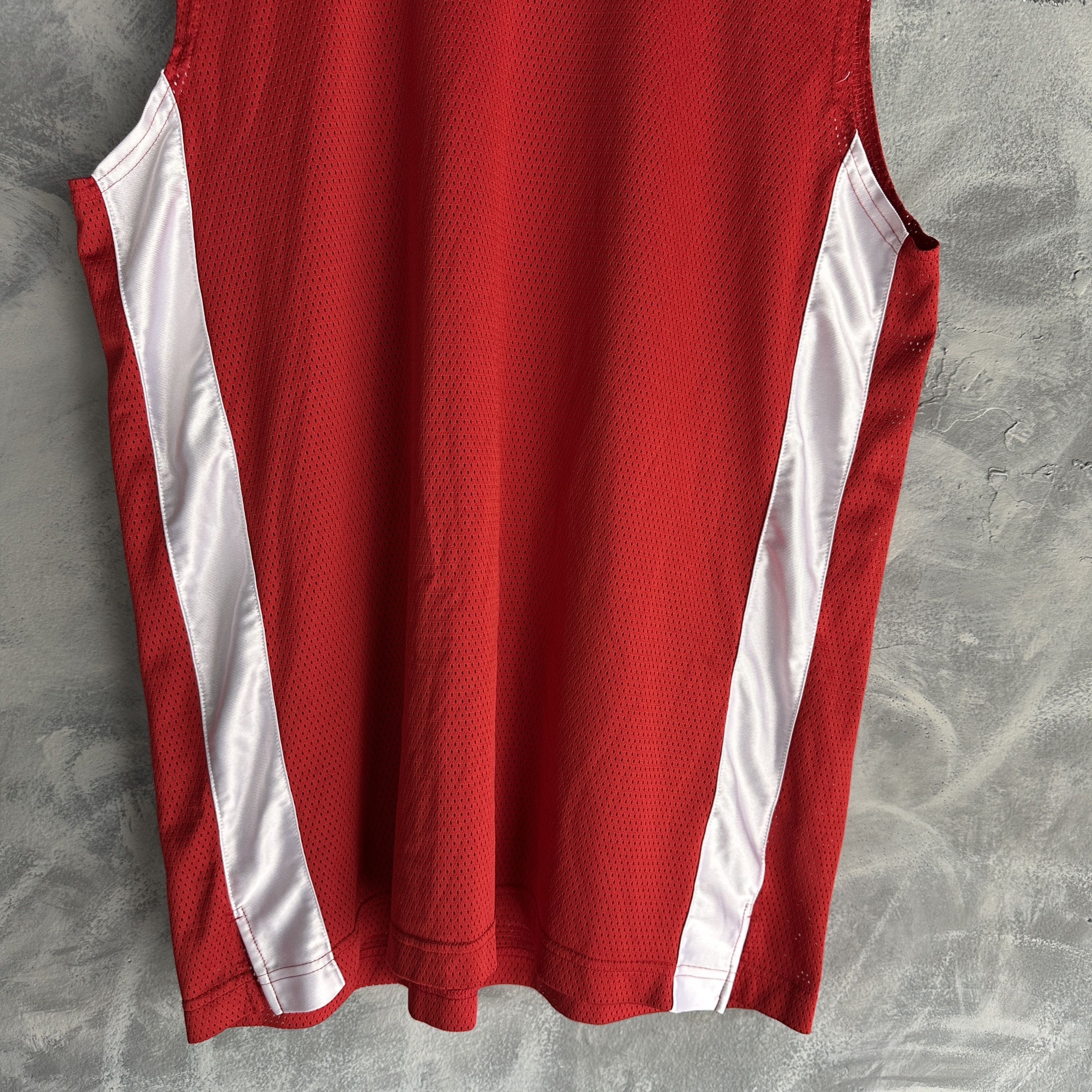 Nike Vtg Y2K Nike Center Swoosh Tank Top Shirt Mens Basketball Size US L / EU 52-54 / 3 - 3 Thumbnail