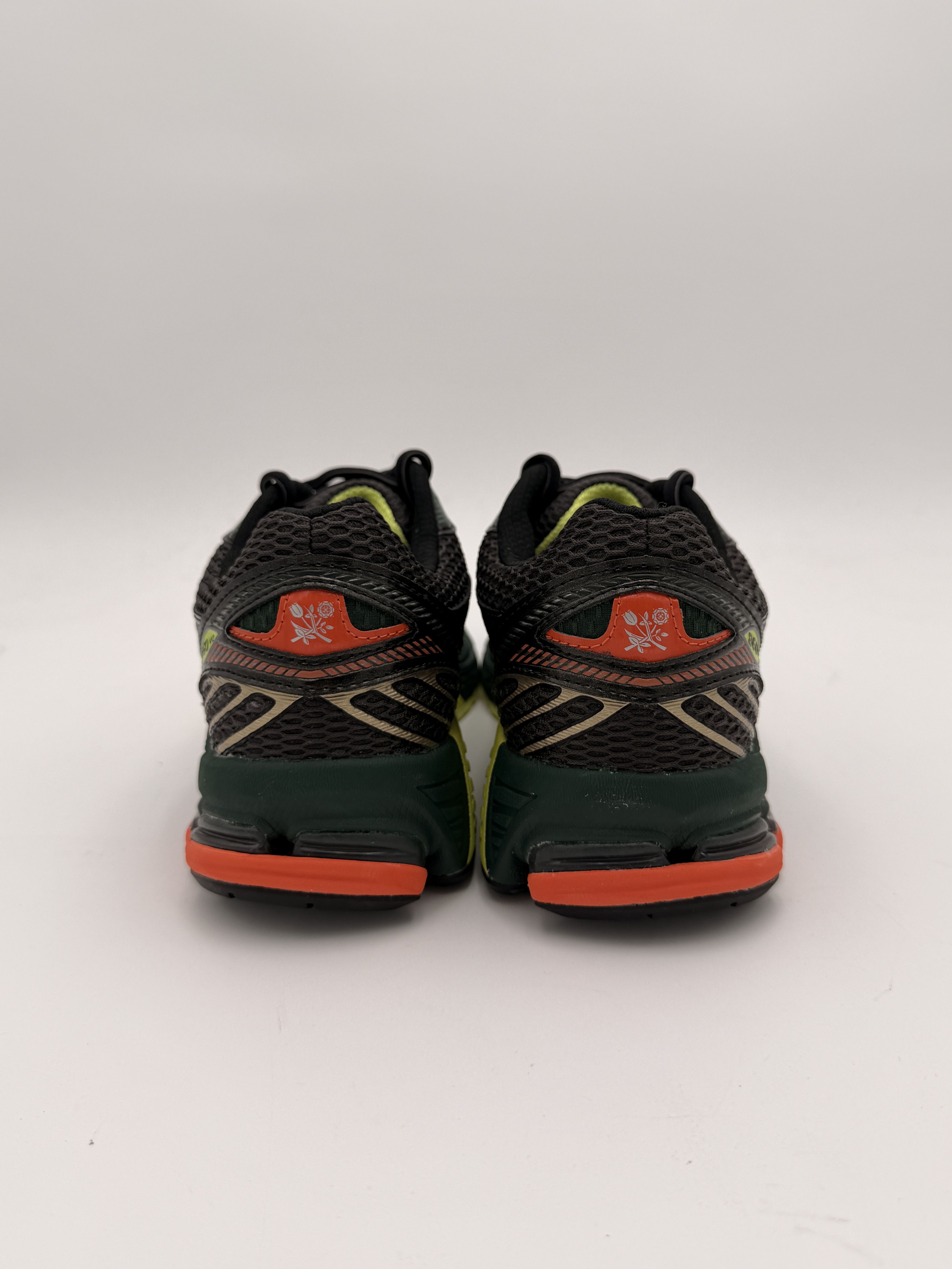 Aime Leon Dore × New Balance ALD New Balance 860v2 Black Orange Green Size US 9.5 / EU 42-43 - 3 Thumbnail