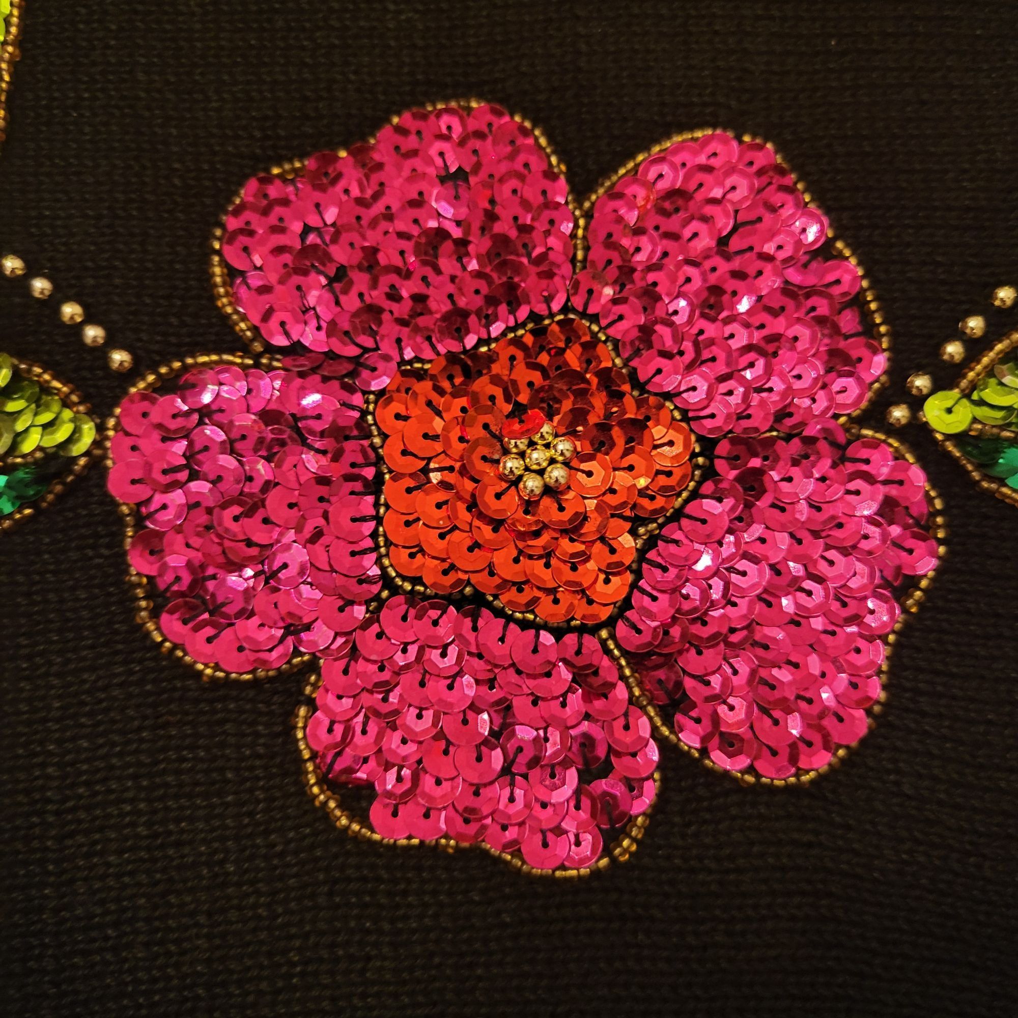 Other Mister Noah 22W Sequined Sweater Pullover Floral Beaded Flow Size 3XL / US 20-22 - 4 Thumbnail