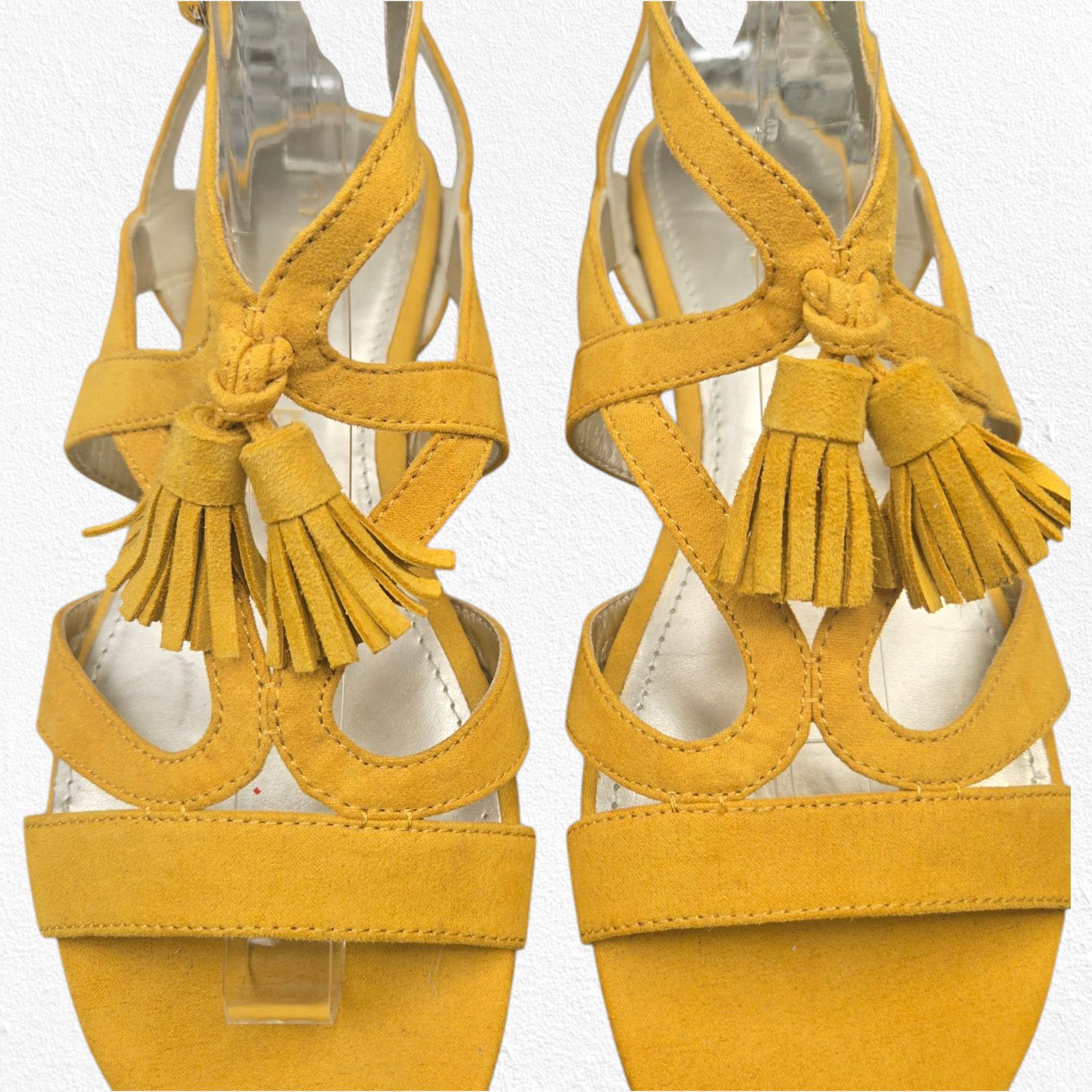 Anne Klein Anne Klein Noreen Yellow Suede Tassel Flat Sandals Size 6 Size US 6 / IT 36 - 13 Thumbnail