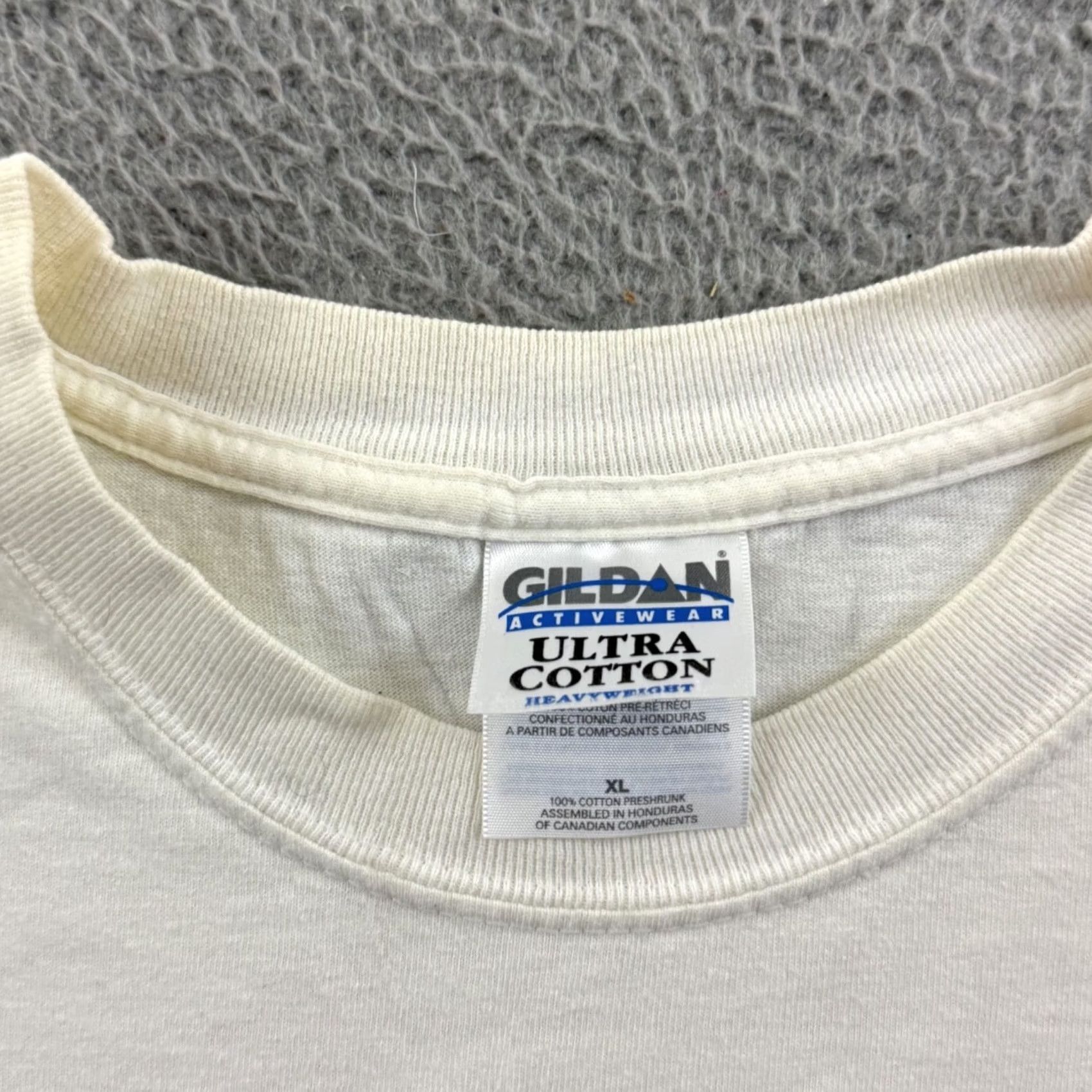 Gildan VINTAGE Phi Sigma Kappa Shirt Mens XL White 90s Greek Fraternity Gildan Short Sleeve Size US XL / EU 56 / 4 - 7 Thumbnail