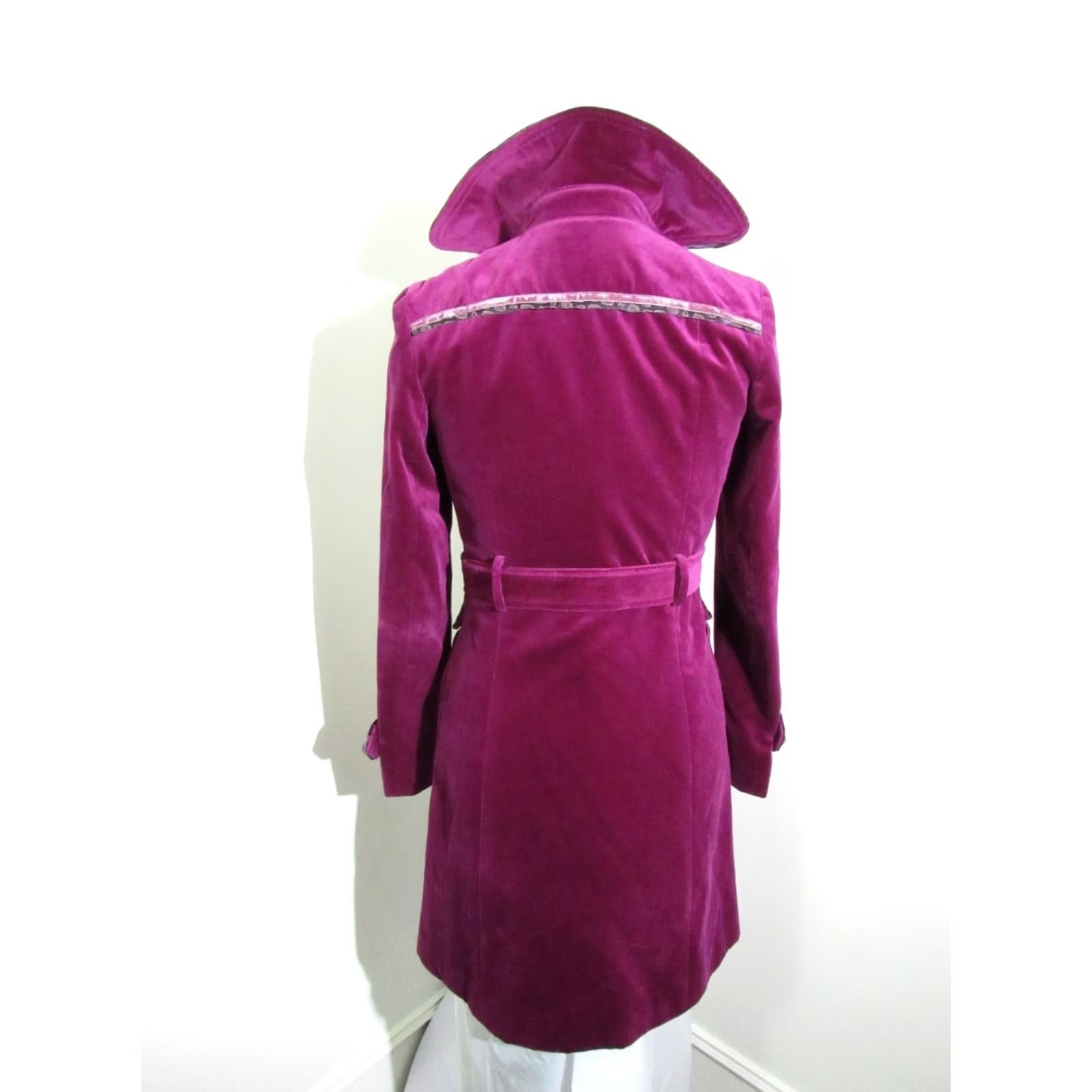 Vintage Cynthia Cynthia Steffe Trench Coat Embroidered Violet Small Womens Long Sleeve Button Pocket Knit Collection Vintage: No Coat (Size S) Size S / US 4 / IT 40 - 6 Thumbnail