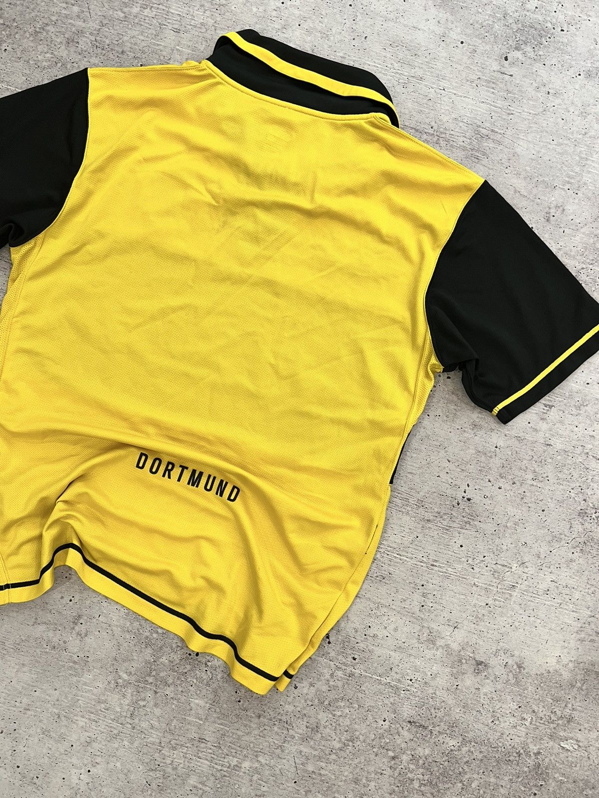 Nike 🩸RARE🩸Nike BVB Borussia Dortmund 2007 Home Jersey Size US XL / EU 56 / 4 - 7 Thumbnail