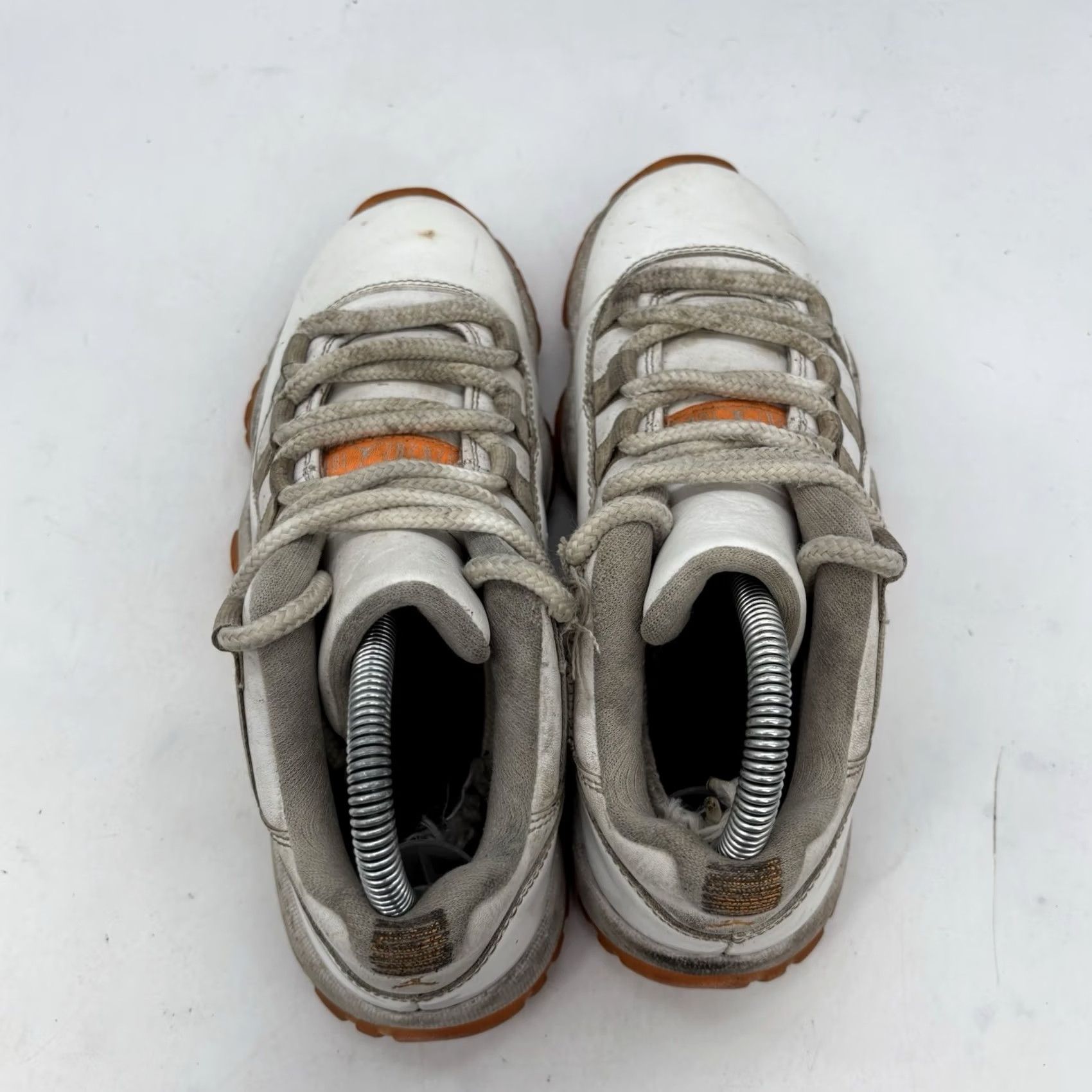 Jordan Brand Air Jordan Retro 11 Low White Orange Citrus Womens 7.5 Nike? Wait not. Size US 8 / IT 38 - 5 Thumbnail