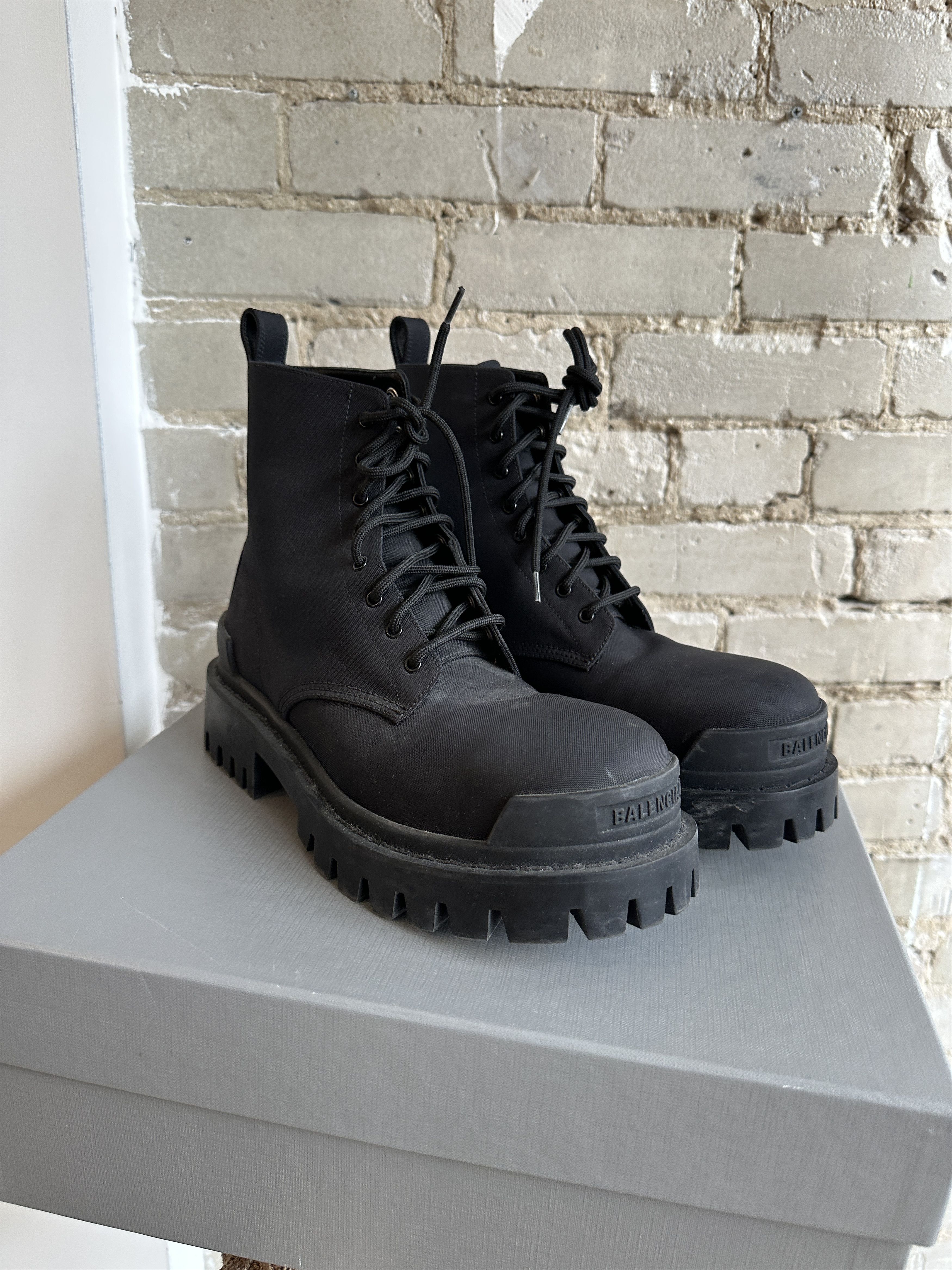Balenciaga Balenciaga Strike Bootie Size US 5.5 / EU 38 - 1 Thumbnail