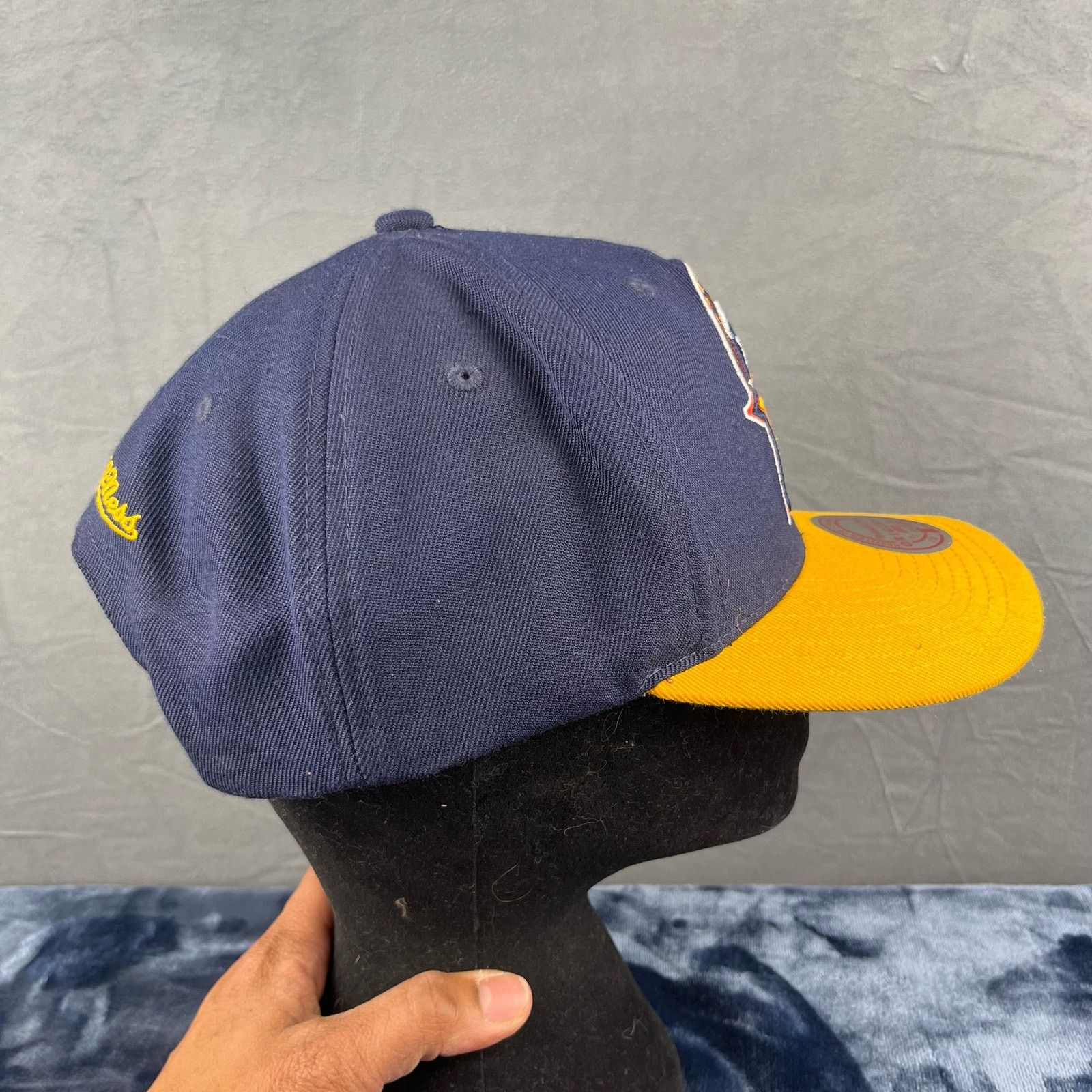 Mitchell & Ness Golden State Warriors Nostalgia Co Mitchell & Ness Logo Hat Size ONE SIZE - 6 Thumbnail