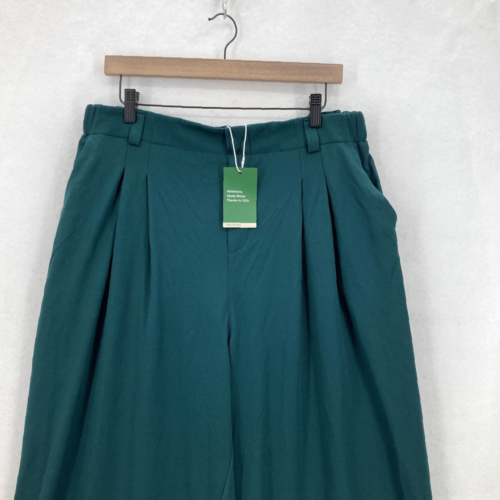 Vintage Halara Pants Womens XL Green Wide-Leg Pleated Athleisure Elastic Waist Pockets Size 40" / US 18 - 2 Thumbnail