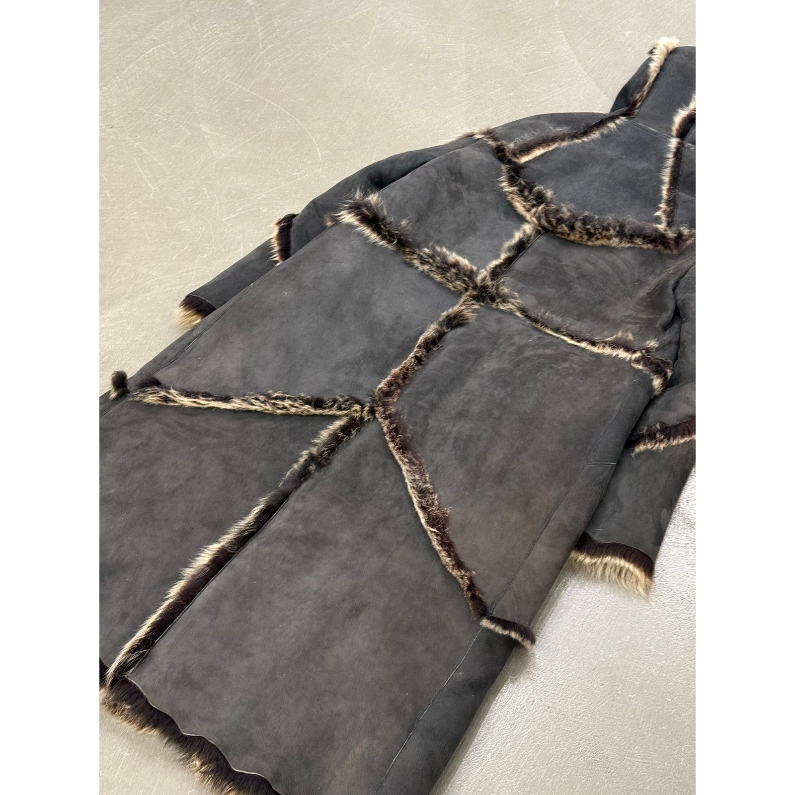 Roberto Cavalli A/W1999 Roberto Cavalli oversized patchwork shearling coat Size ONE SIZE - 7 Thumbnail