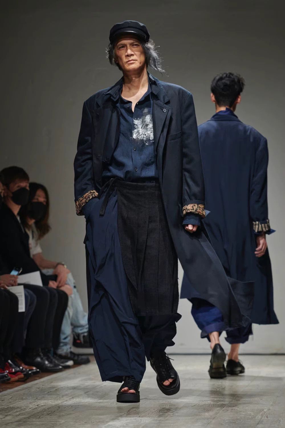 Yohji Yamamoto Yohji Yamamoto 23SS Silk Denim Dip Dye Gray-Blue Coat Size US M / EU 48-50 / 2 - 2 Thumbnail