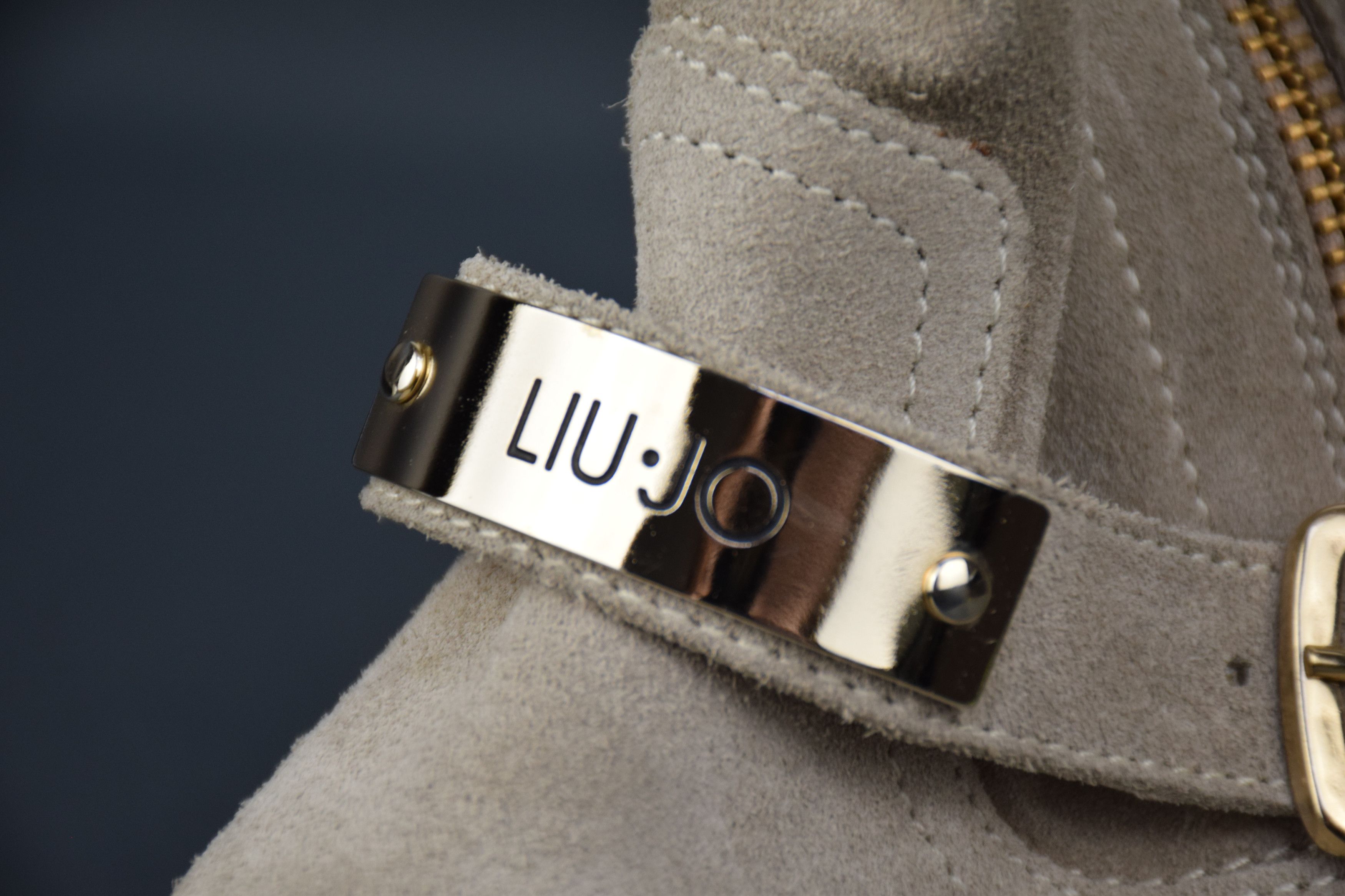 Designer × Liu Jo Liu Jo Moto Boots Suede Combat Booties Shoes US 5 UK 2 EU 35 Size US 5 / IT 35 - 8 Thumbnail