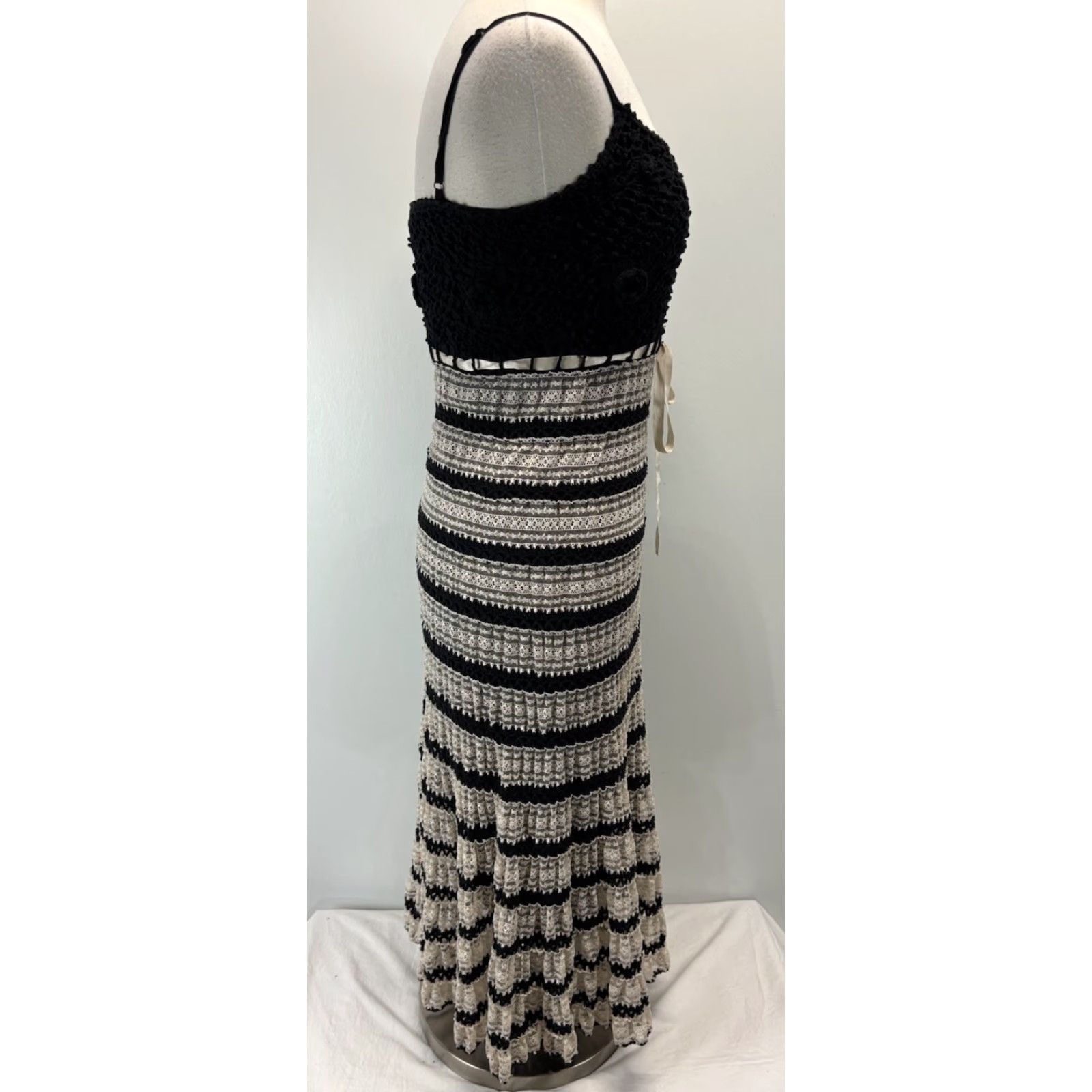 Betsey Johnson VINTAGE Betsey Johnson Crochet Midi Dress Small Black Ivory Coquette Y2K Womens Size S / US 4 / IT 40 - 4 Thumbnail