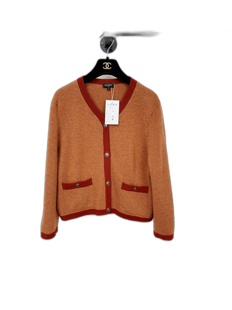 Chanel Chanel Cashmere Knit Cardigan in Almost New Condition -2505 Size L / US 10 / IT 46 - 1 Thumbnail