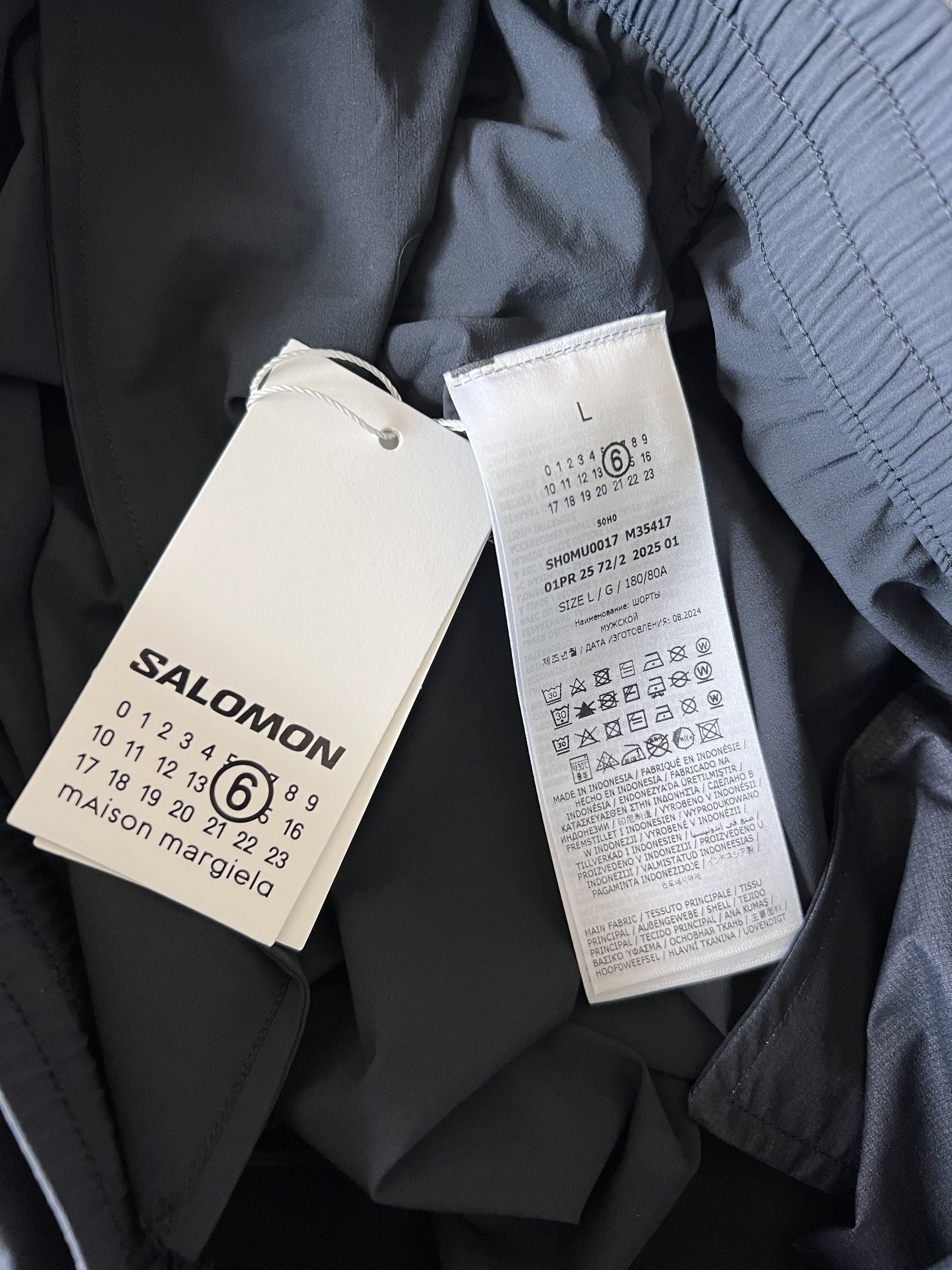 Maison Margiela × Salomon MM6 Maison Margiela Salomon Shorts in Black Size US 34 / EU 50 - 7 Thumbnail